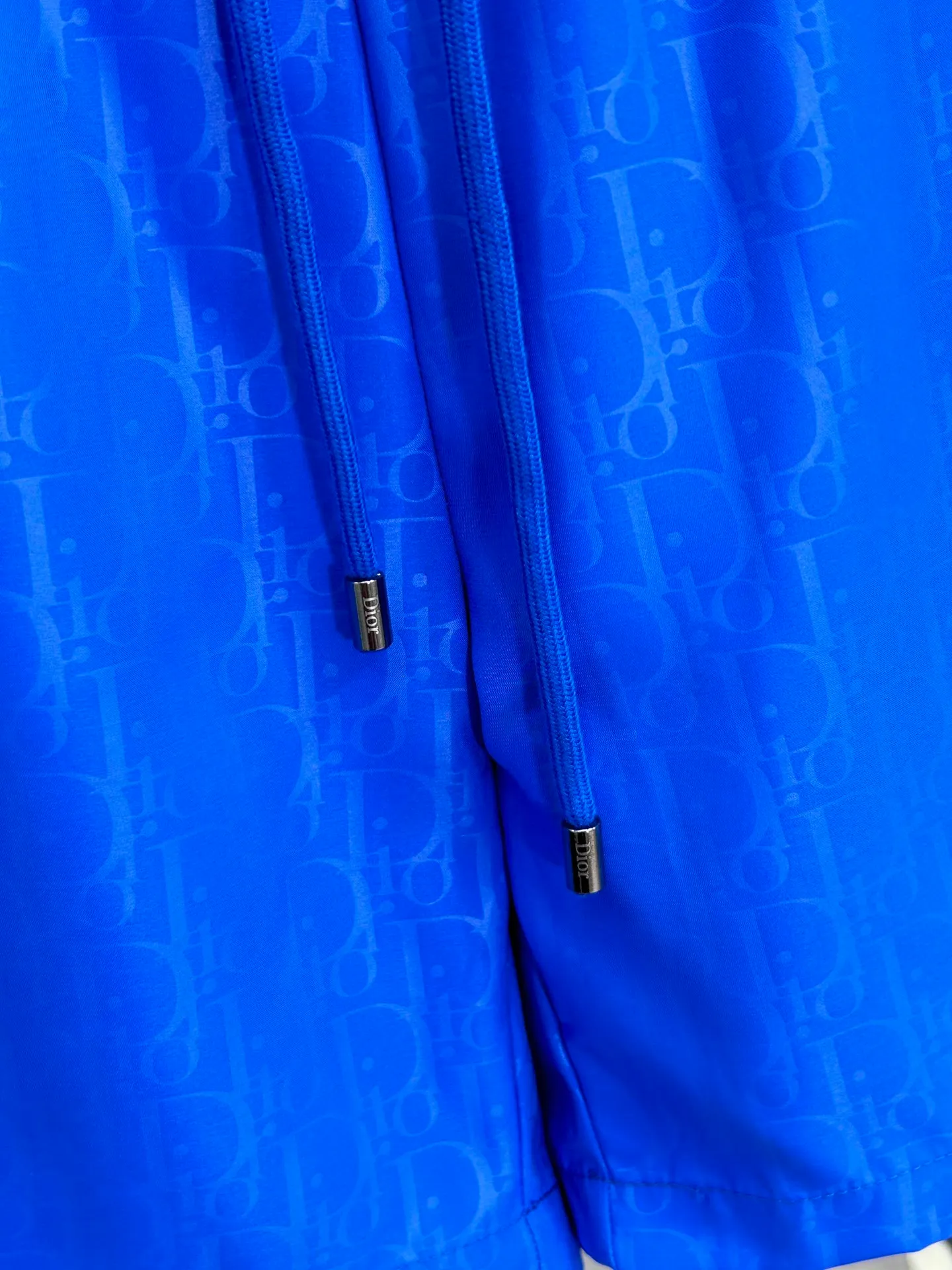 🅿️160 DIOR 2025 spring and summer new beach shorts, five-point shorts! Synchronized with the official website. Original 1-1 replica, fine workmanship, original hardware, selected high-quality polyester fiber fabric, delicate feel, a must-have item for summer, super handsome upper body effect, super real shooting, close contact with texture! Size: M-3XL
