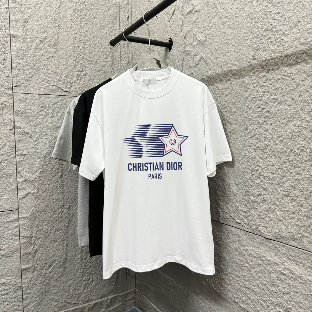 🅿️180 Dio Di*O 2025 spring and summer new style Five-pointed star letter printing on the chest Short-sleeved T-shirt Customized double yarn plain cotton 300 fabric Same style for men and women Color: black white apricot Size: S (90-130 catties) M (120-150 catties) L (140-165 catties) XL (160-180 catties) XXL (180-210 pounds)