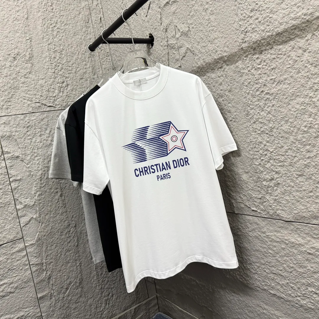 🅿️180 Dio Di*O 2025 spring and summer new style Five-pointed star letter printing on the chest Short-sleeved T-shirt Customized double yarn plain cotton 300 fabric Same style for men and women Color: black white apricot Size: S (90-130 catties) M (120-150 catties) L (140-165 catties) XL (160-180 catties) XXL (180-210 pounds)