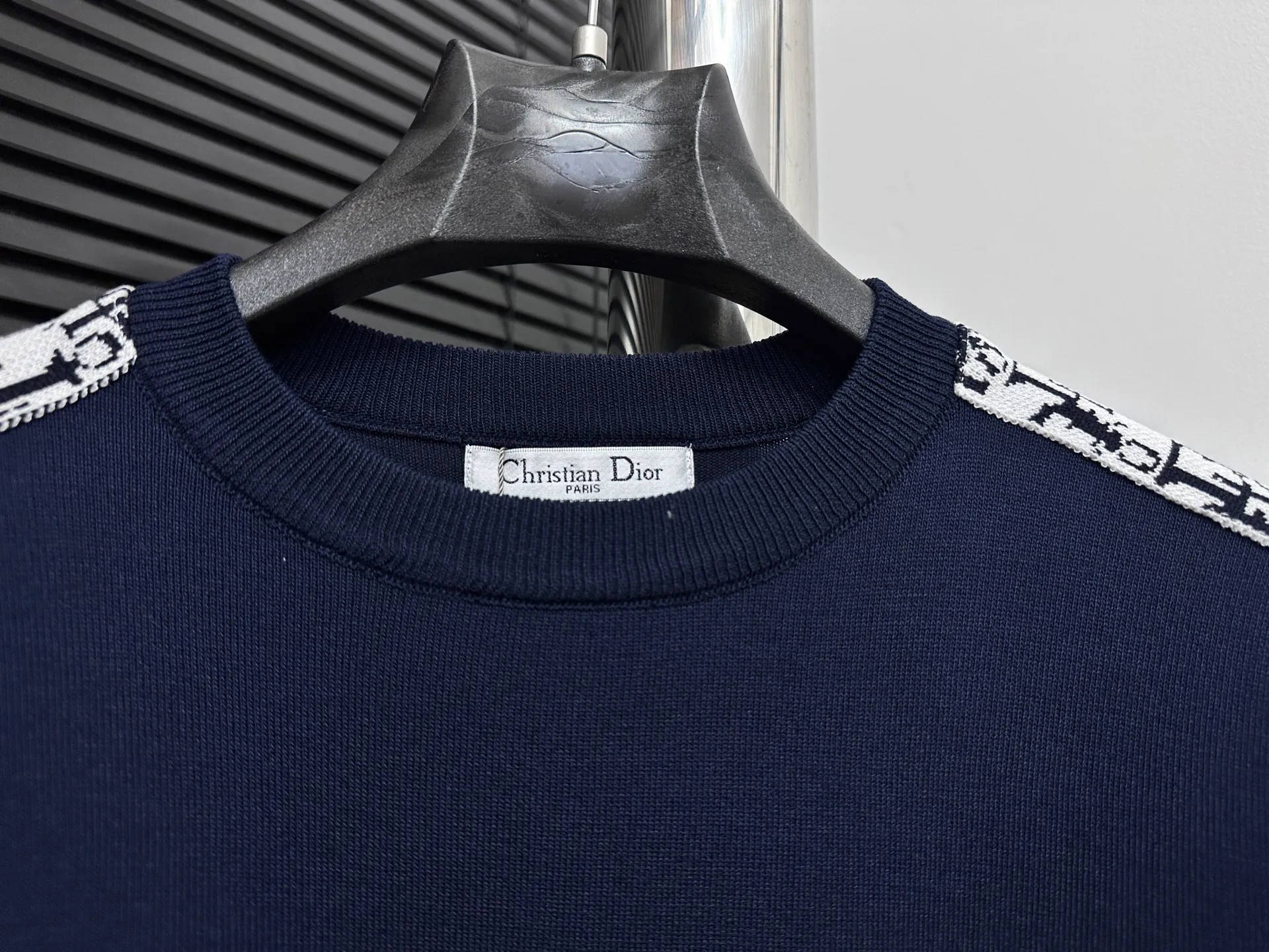 🅿️170 [D*OR] Dijia webbing knitted short-sleeved sweater. The threads are knitted and dyed in the same color in the same cylinder. The colors are the same. They go through high-temperature pre-shrinking process before making. They will not shrink or deform. Imported machines are professionally pattern-matched. No gender distinction. Same style for men and women. Size: S-XL