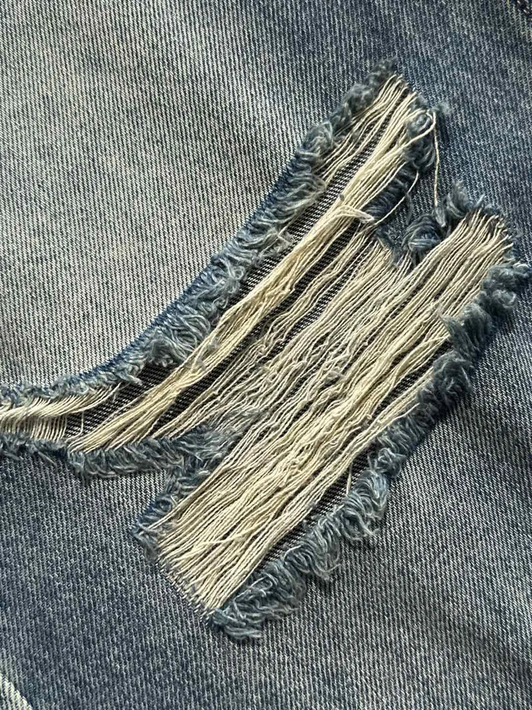 🅿️380 Dior 2025 four-season loose jeans and wide-leg trousers, the trend in the trend! Many fashion bloggers control the upper body. The water is woven from imported Japanese Denim plain cotton denim fabric. It has three standards, is soft, delicate, comfortable and breathable. The color has a modern and fashionable vicissitudes. The upper body is versatile and fashionable! Light luxury, a must-have item for daily commuting! Size: XS-2XL (please state your height and weight when placing an order)