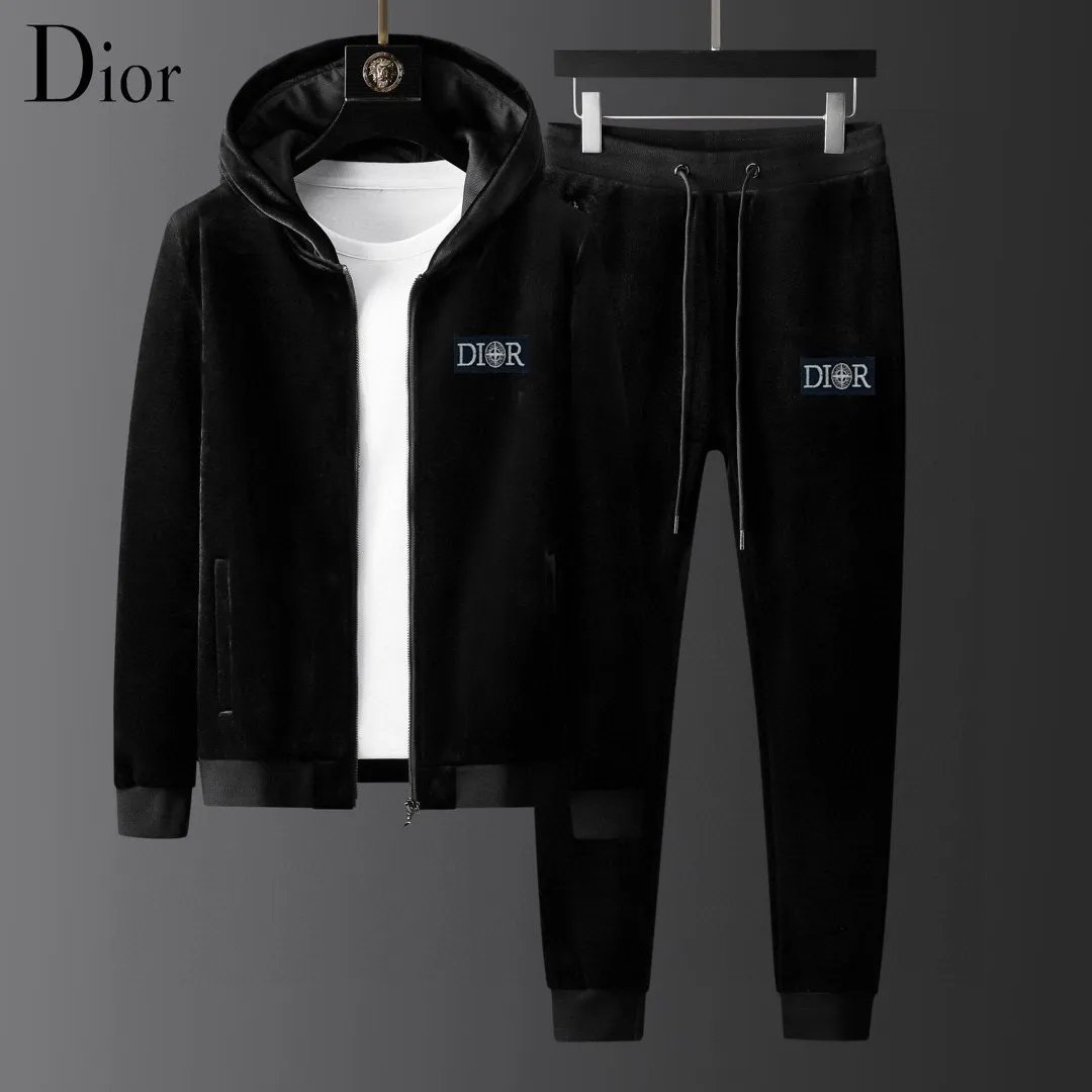 🅿️460 [DIOR Dior] (Fat Man Gospel) 2025 autumn and winter new double-sided gold velvet suit is here (thick velvet) Milan fashion designer handsome cardigan suit, sneak peek, exclusive ready sale, simple yet fashionable, simple and capable, showing elegance, luxury, fashion and supreme quality, suitable for various occasions. Equipped with customer-supplied high-end hardware with logo and engraved embroidery technology M-4XL (can wear up to 200 pounds)