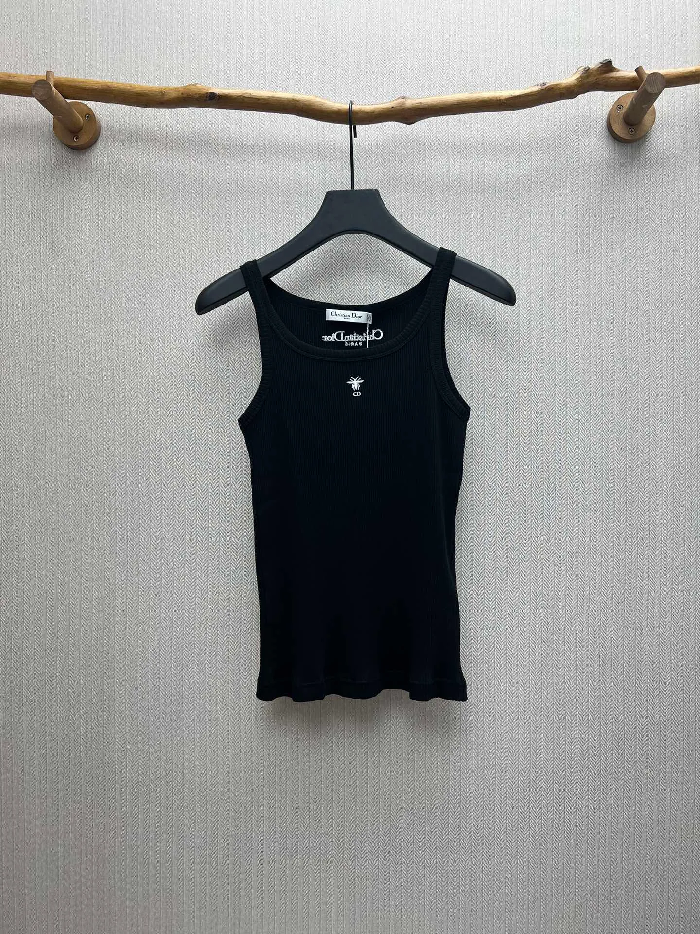 🅿️240 Dior 25ss new cotton ribbed bee CD logo embroidered round neck sleeveless tube top women's high version code number: S.M.L.