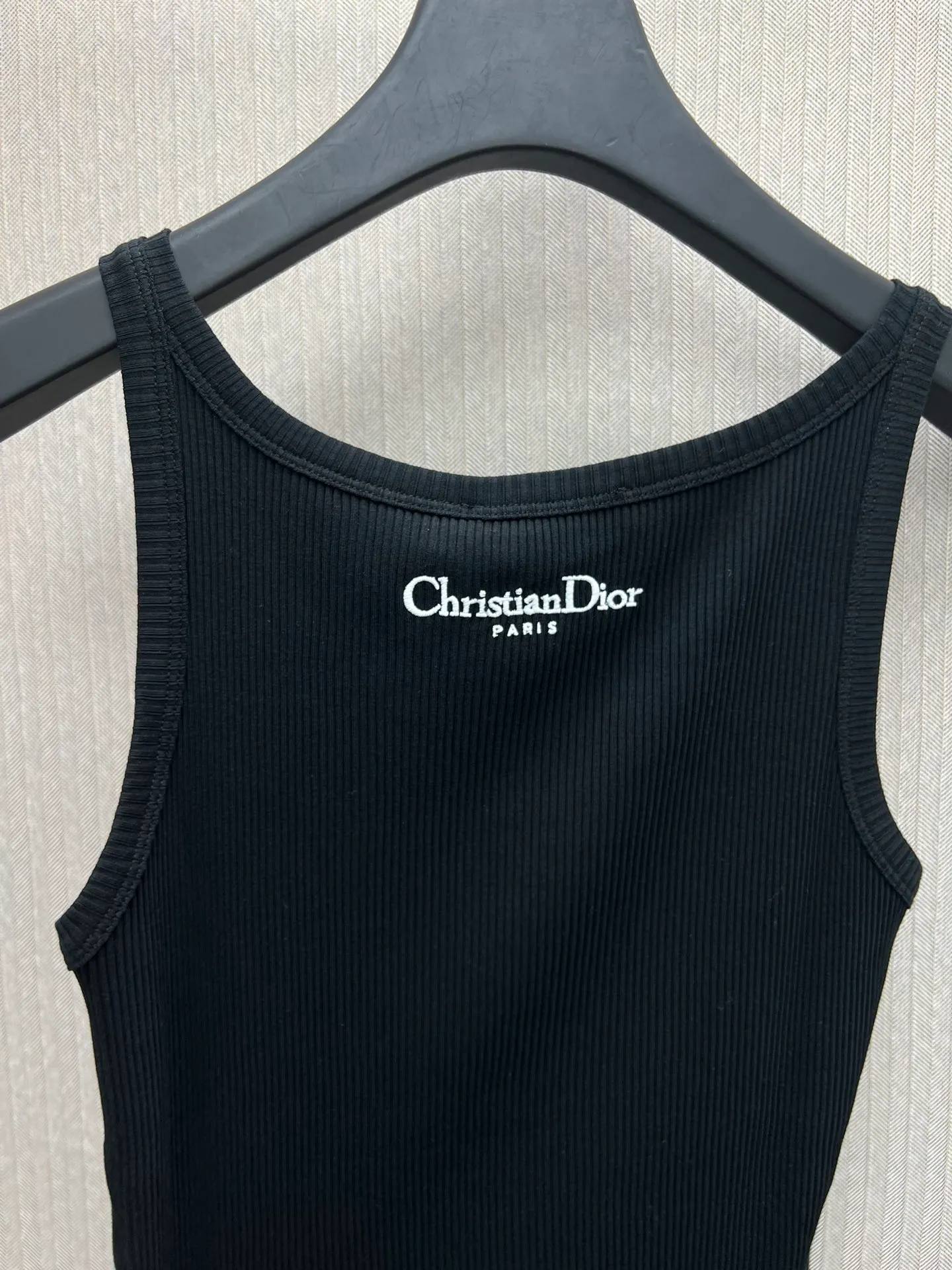 🅿️240 Dior 25ss new cotton ribbed bee CD logo embroidered round neck sleeveless tube top women's high version code number: S.M.L.