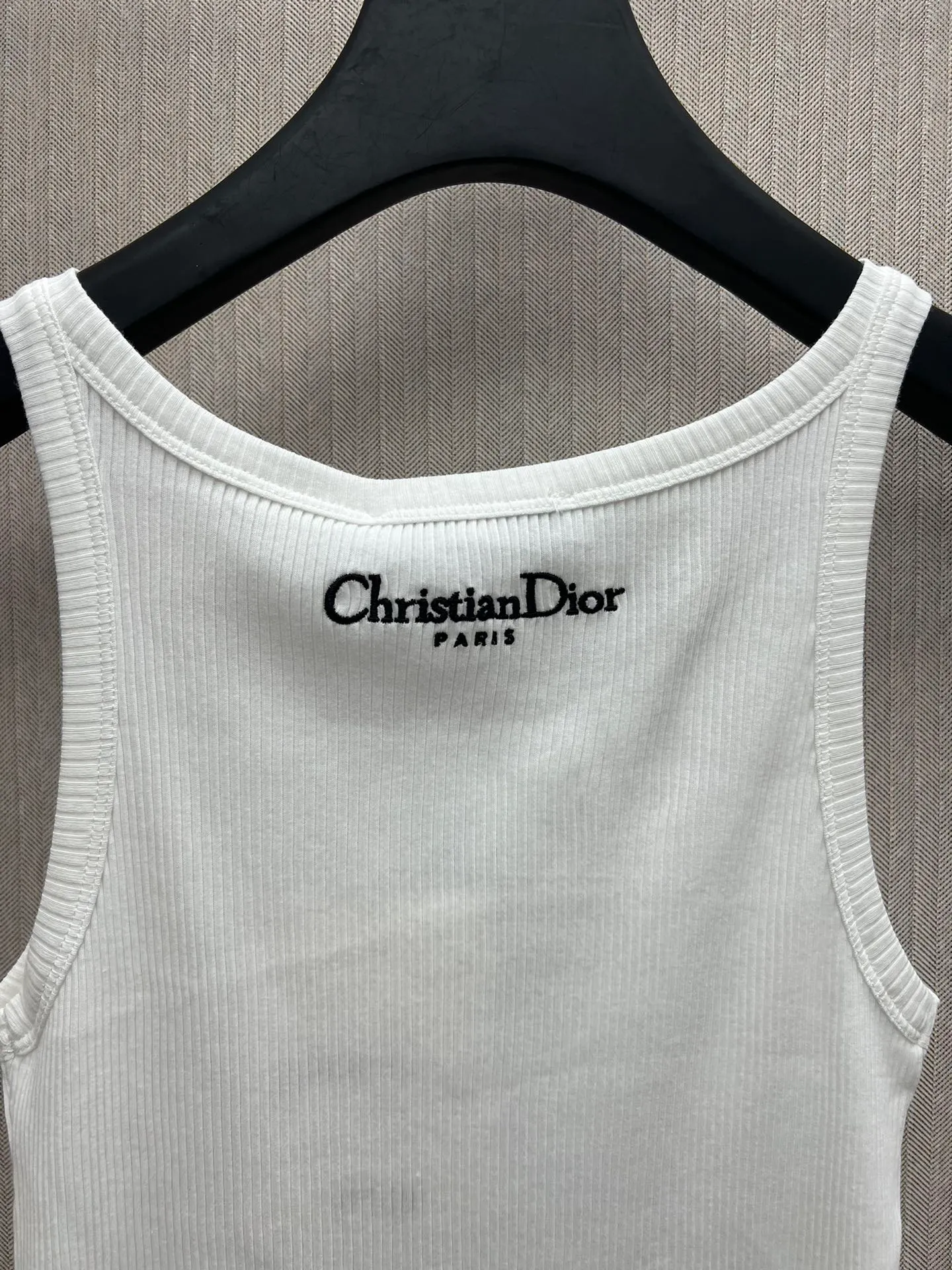 🅿️240 Dior 25ss new cotton ribbed bee CD logo embroidered round neck sleeveless tube top women's high version code number: S.M.L.