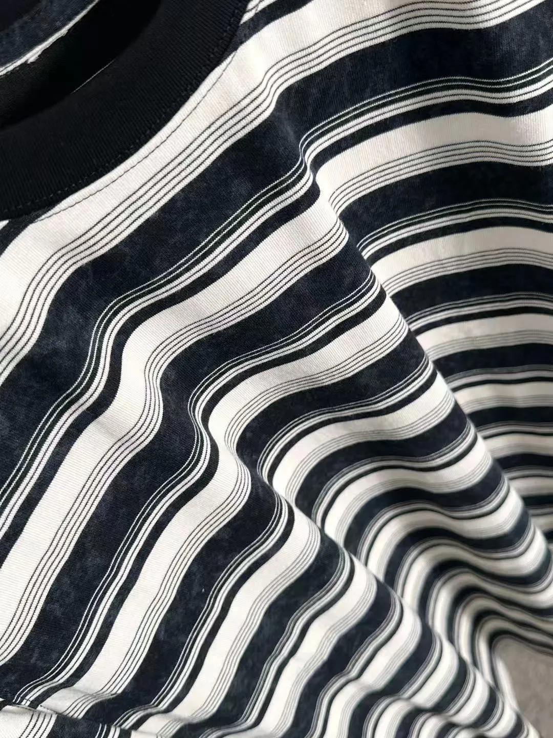 🅿️270 shipped next day DIOR Dior 2025 spring and summer new high quality launch of double yarn pure cotton striped fabric short-sleeved personalized exclusive style will not deform or shrink after being soaked in water SIZE: M-3XL