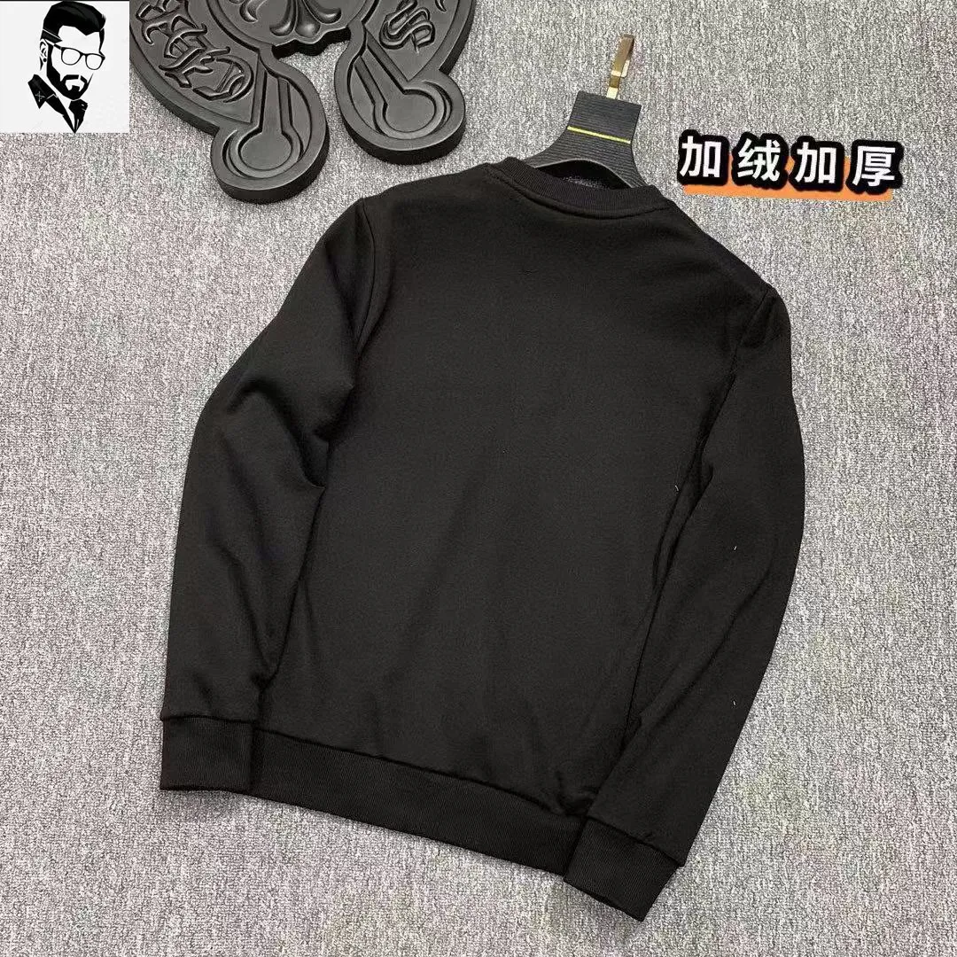 🅿️240 Brand [DIOR Dior] (Fat Man Gospel) 2025 Spring Style (Fleece Sweater) Tencel Roman velvet fabric The upper body is extremely comfortable and skin-friendly, not bulky, full of elasticity, no pilling, super warm, very comfortable to wear next to the body, can be worn alone as a base layer, making you stylish and warm, simple and elegant, close to the body and warm. Size: M-5XL (can wear up to 220 pounds) Color: black