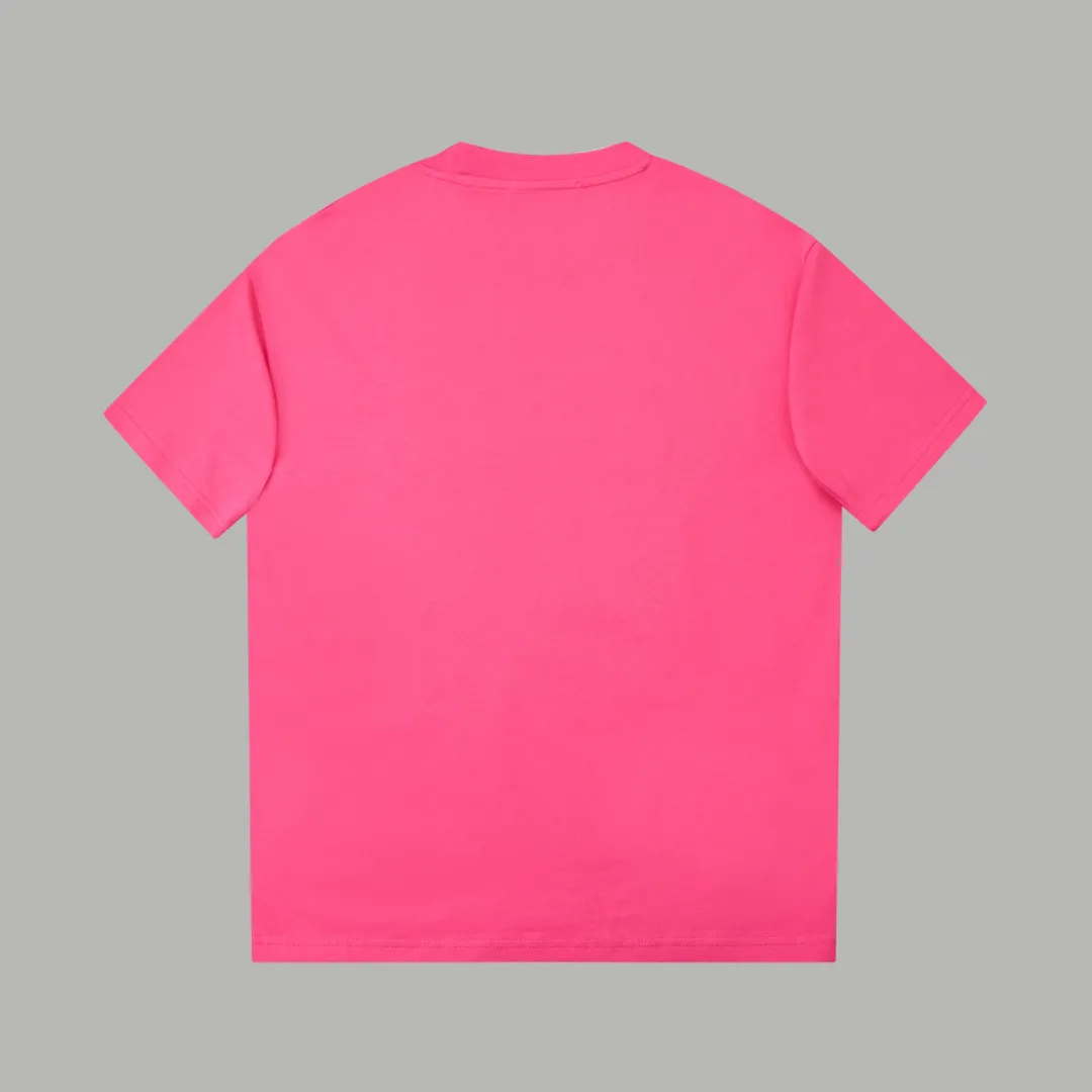 🅿️220 ✨DIO✨🆕25SS spring and summer new style Classic logo co-branded short-sleeved light luxury essential item for daily commuting for men and women Correct version Welcome to compare Detailed features · 260g 100% pure cotton double yarn jersey fabric · Custom dyed in the same cylinder, special thickened 32 double-strand 1X1 threads · Double-needle stitching cross-stitching process · Original main mark, washed tag, brand moisture-proof paper packaging Color: wine purple/black/military green/white/cyan/pink/ Size: S/M/L/XL