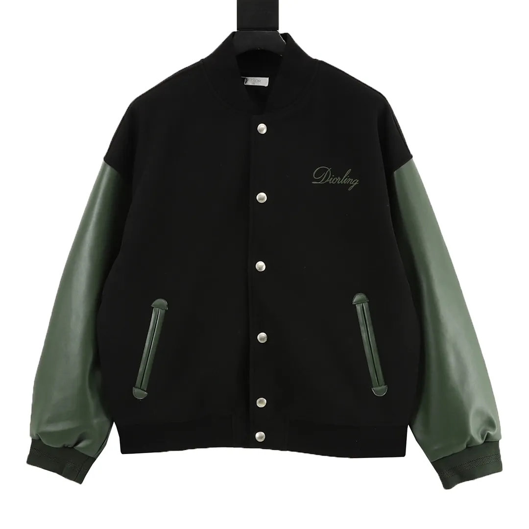 🅿️570 DIOR/Dior letter embroidered patchwork baseball jacket. Warm reminder: It is recommended to hand wash or dry clean! ! This year is particularly popular. Baseball uniform jackets are available at all levels on the market (you must compare the details). The most powerful quality control. Baseball uniforms have been produced and researched for 7 years. The details are exquisite. With it, you will be the most handsome boy in the world. The fully painted four-button buckle (button with LOGO), the fabric is customized for more than a month. It is not ready-made in the market. It is made of wool blend, custom-woven and dyed. It has high color fastness. It is recommended to hand wash or dry clean for the first time. "Custom-woven knitted rib at the hem", the lining is made of silky and delicate cupro fiber material, which can be worn directly next to the body. It is extremely comfortable, a heavyweight item, purchase version! Size：XS-L