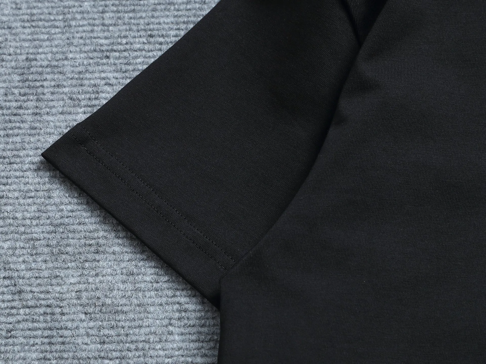 🅿️170 Dior 260g round neck short-sleeved T-shirt, simple towel color block embroidered small label LOGO light luxury design, official synchronization, high version, high quality, fashionable personality, versatile trend, pure original quality, original fabric, tag, collar label, washed wheat, three labels complete, color: black, white, size: XS-L