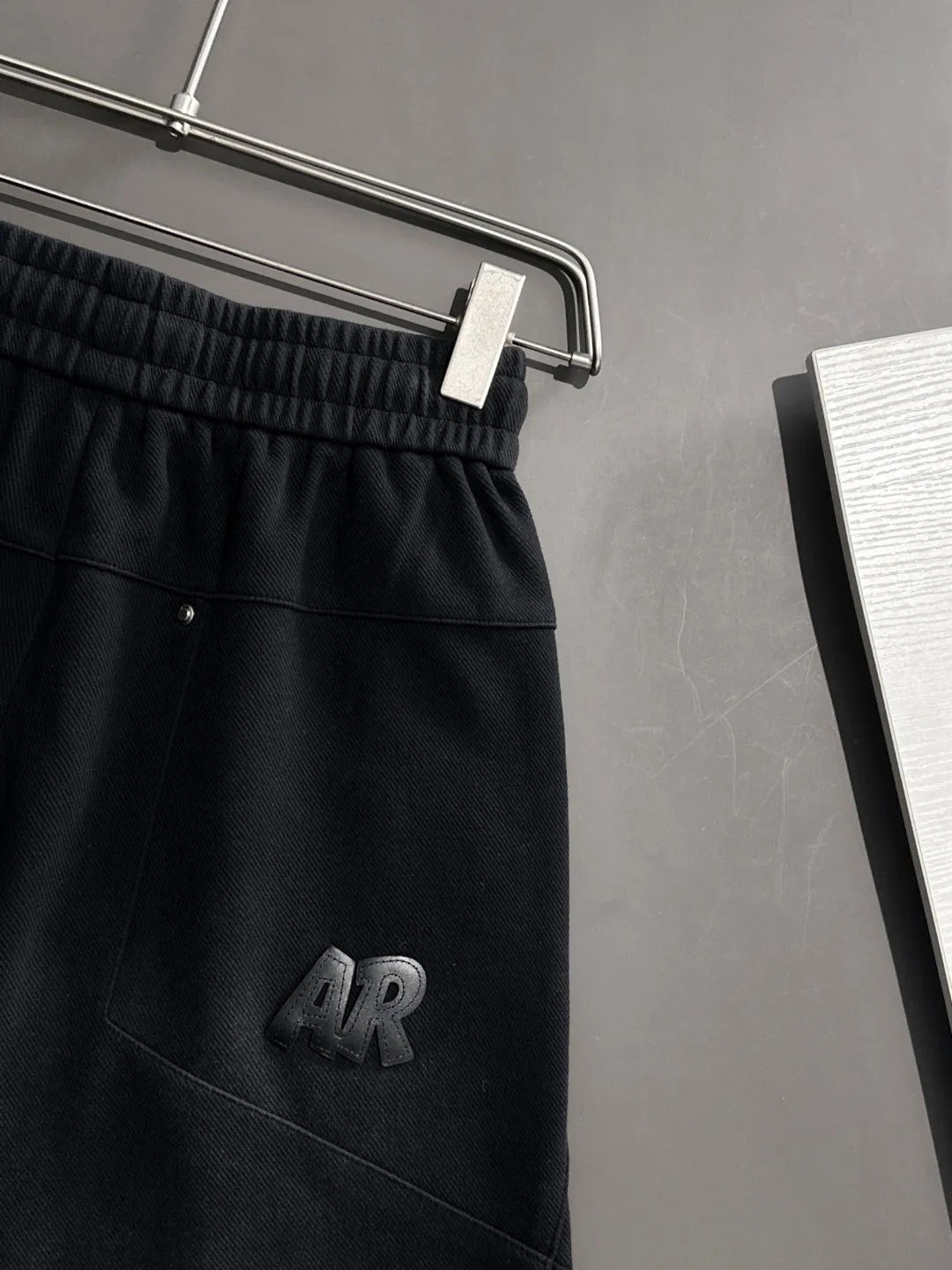 🅿️330 Next day shipping High-end goods Dior 2025 spring and summer new elastic band casual shorts, custom-made fabrics at the counter. High breathability and comfort, impeccable details, brand element design concept, reflecting high quality. It feels delicate and soft! It presents a casual cut and the upper body shape is great! Size: M-4XL