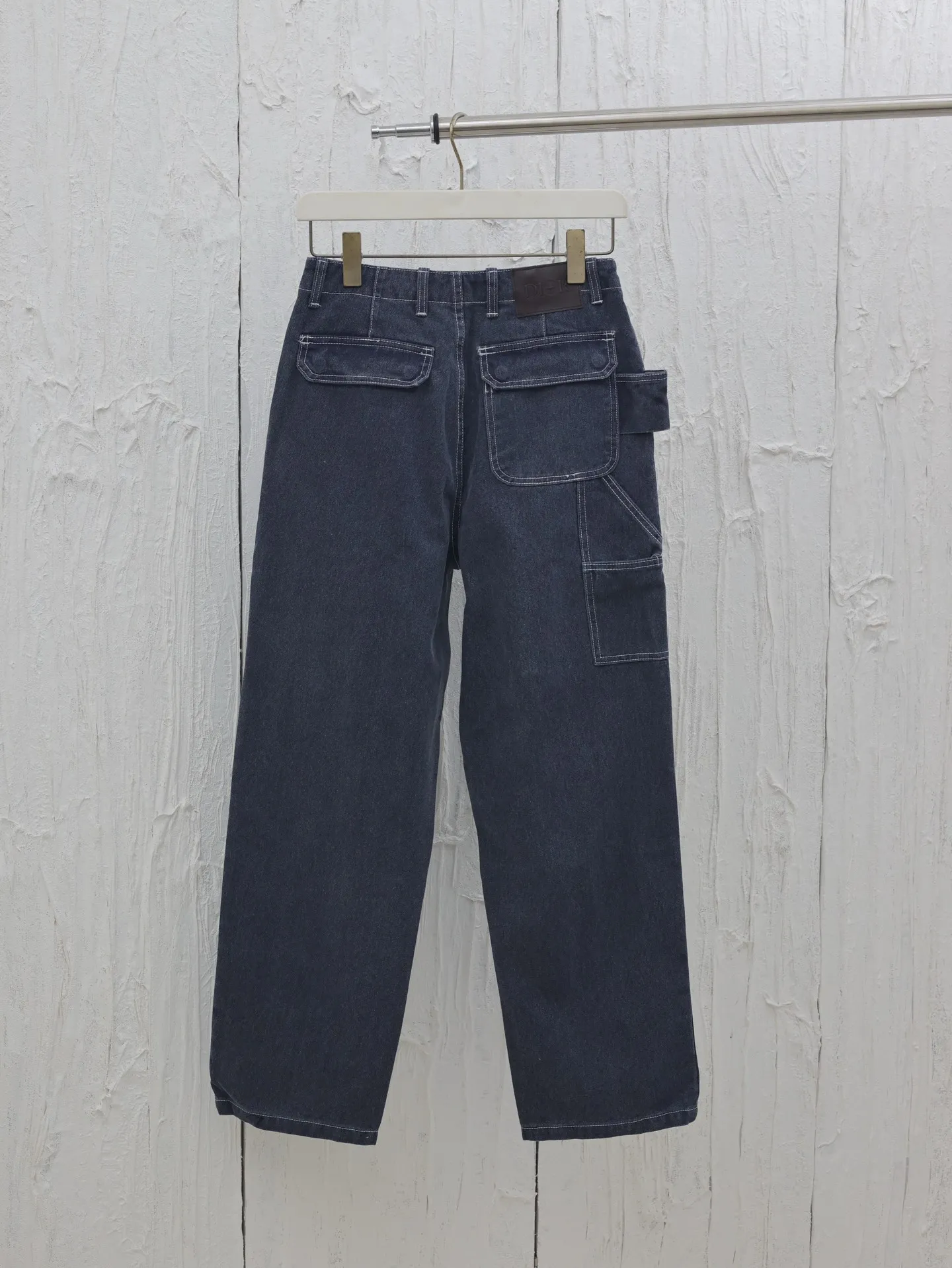 🅿️596 Dio* / Dior 25FW Dior co-branded Stone Island four-pocket canvas jeans trousers. Custom-woven denim fabric, soft and comfortable texture, original washed and faded, loose fit, original molded hardware buttons, complete three-label accessories Size: S/M/L/XL