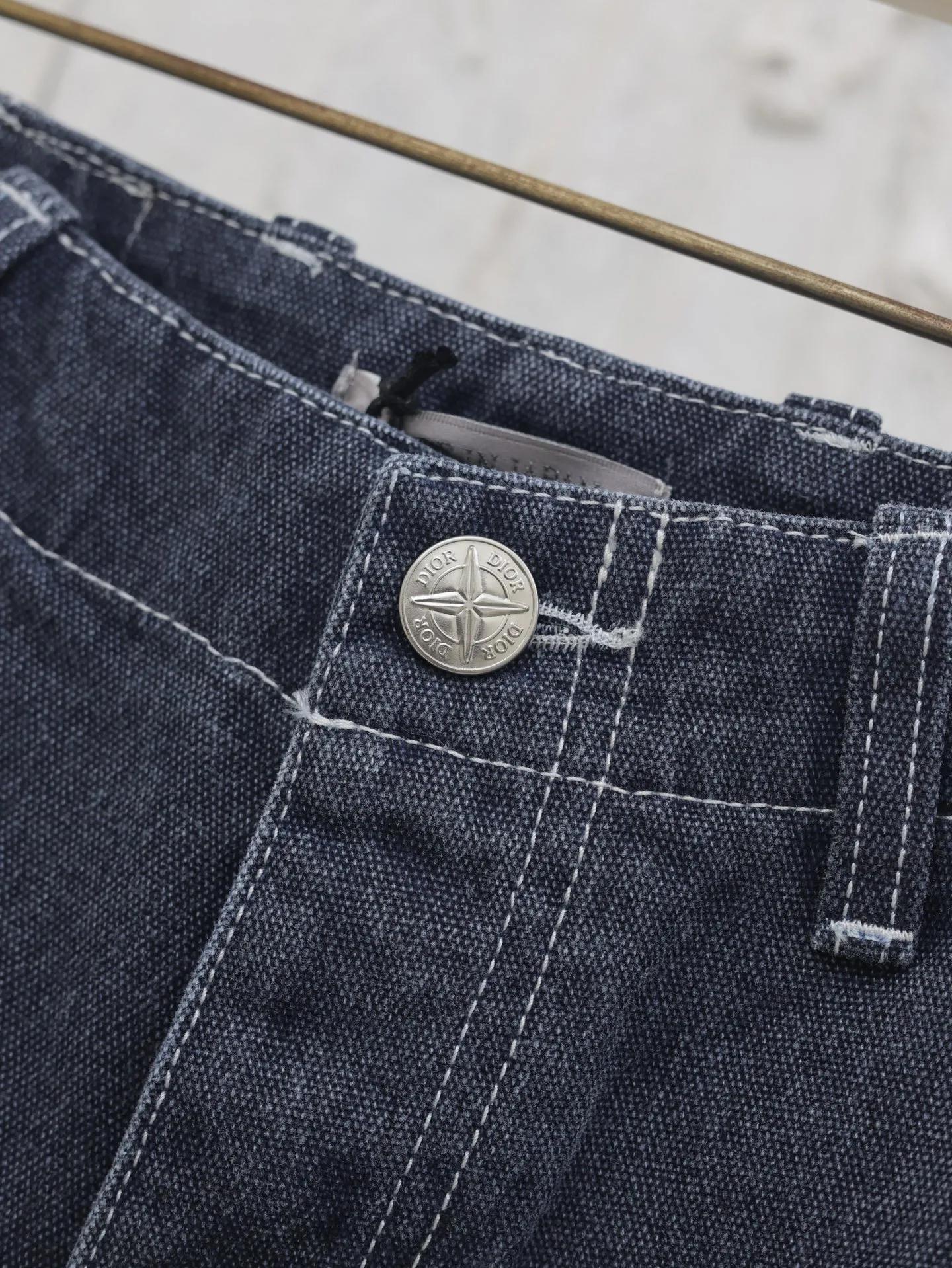 🅿️596 Dio* / Dior 25FW Dior co-branded Stone Island four-pocket canvas jeans trousers. Custom-woven denim fabric, soft and comfortable texture, original washed and faded, loose fit, original molded hardware buttons, complete three-label accessories Size: S/M/L/XL