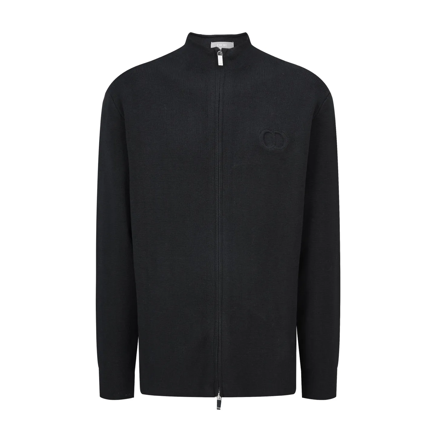 🅿️480 [Exclusive supply] CD 25FW chest logo zipper cardigan sweater (black) The original version was purchased for 17,000 and developed. The fabric is made of 50% soft wool and 50% combed cotton yarn. The zipper uses electroplated bright silver double sliders, with the DIOR logo laser engraved on the surface. The embroidery adopts 3D three-dimensional embroidery technology, and the reverse side is embroidered with composite glue, showing a 3D concave and convex visual sense on the surface. Garment washing - removing wool impurities - fixing the color - fixing the pattern. A new take on knitwear, the CD Icon sweater is an example of Dior's savoir-faire. Carefully crafted from black sheep wool knitted fabric, it is decorated with CD Icon debossed embroidery on the chest and zipper closure, making it unique. Warm and practical, it can be worn layered with a T-shirt. Decorated with a CD icon debossed embroidered stand collar on the chest, two-way zipper closure with Dior logo zip puller. Size:S-M-L-XL