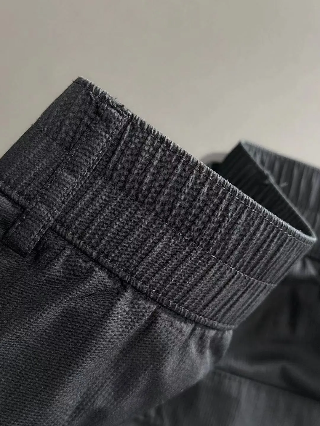🅿️380 next day shipping Dior 2025 spring and summer new elastic band casual pants, thin counter custom fabrics, high breathability and comfort, impeccable details, brand element design concept, reflecting high quality. It feels delicate and soft! It presents a casual cut and the upper body shape is great! Size: M-4XL