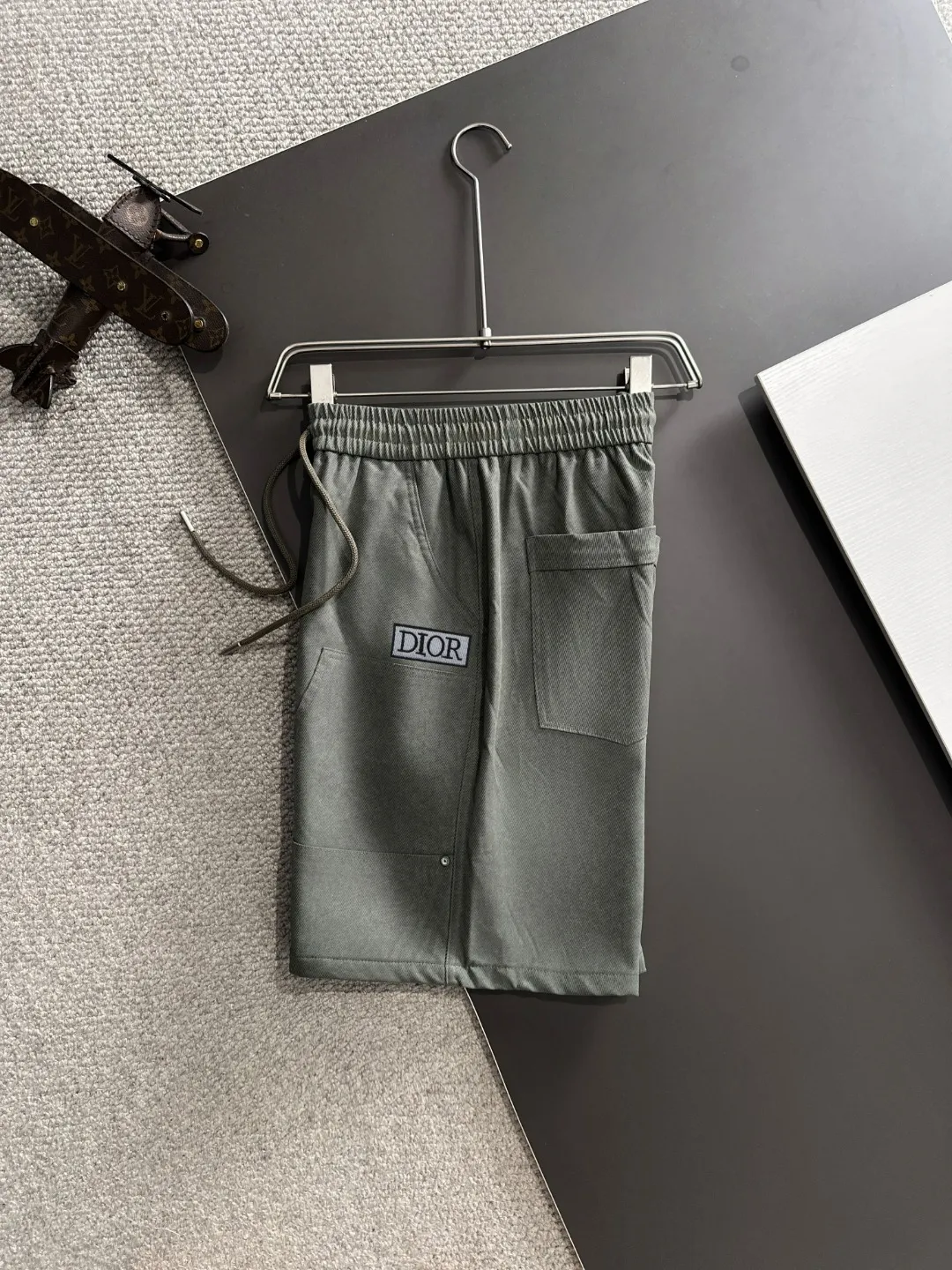 🅿️330 Next day shipping High-end goods Dior 2025 spring and summer new elastic band casual shorts, custom-made fabrics at the counter. High breathability and comfort, impeccable details, brand element design concept, reflecting high quality. It feels delicate and soft! It presents a casual cut and the upper body shape is great! Size: M-3XL
