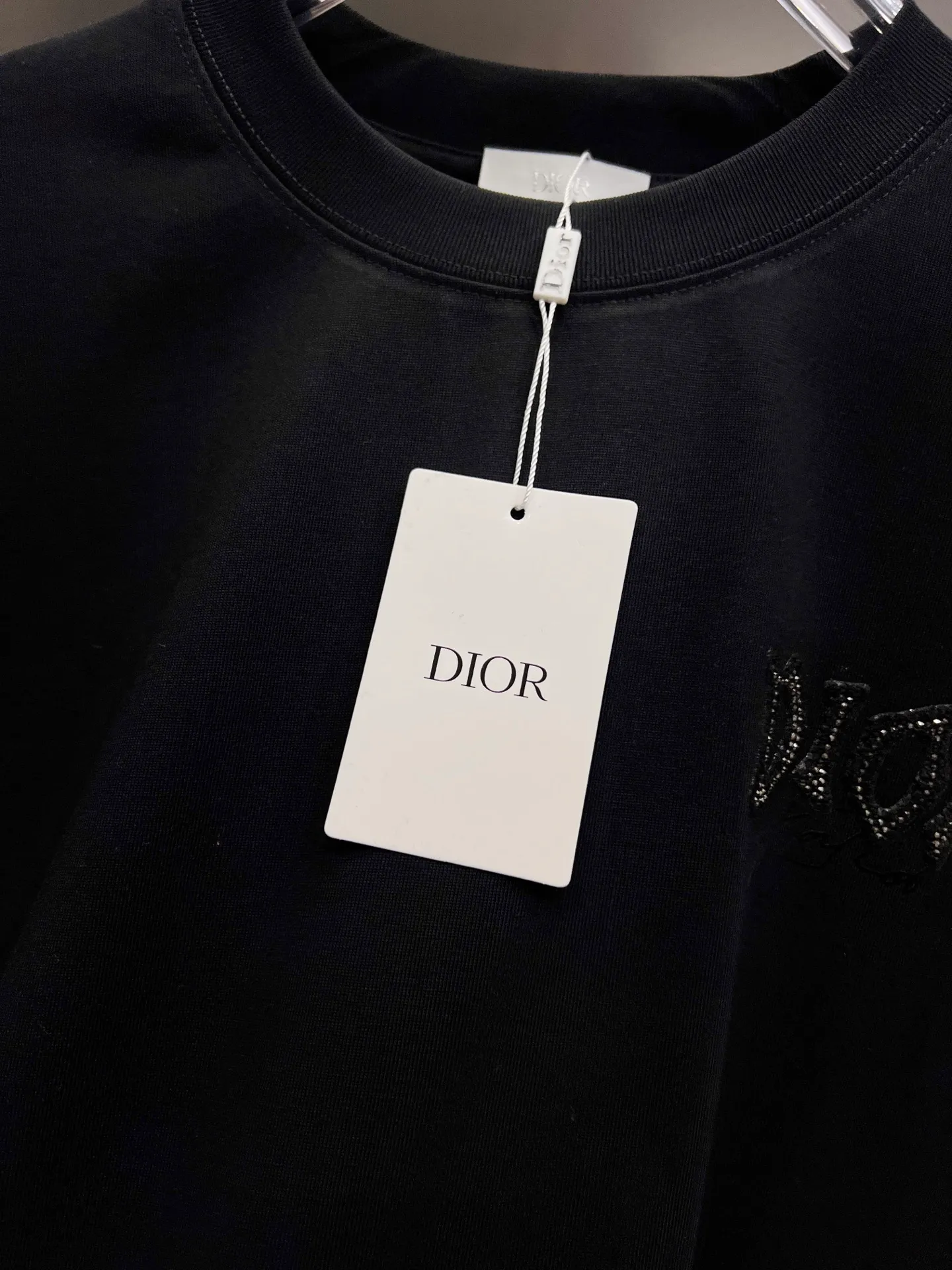 🅿️190 Dio* Dior 2025 autumn and winter new style Classic letter three-dimensional patchwork technology Simple and elegant Customized double yarn plain cotton fabric Short-sleeved T-shirt Same style for men and women Size S M L XL XXL Five sizes black white