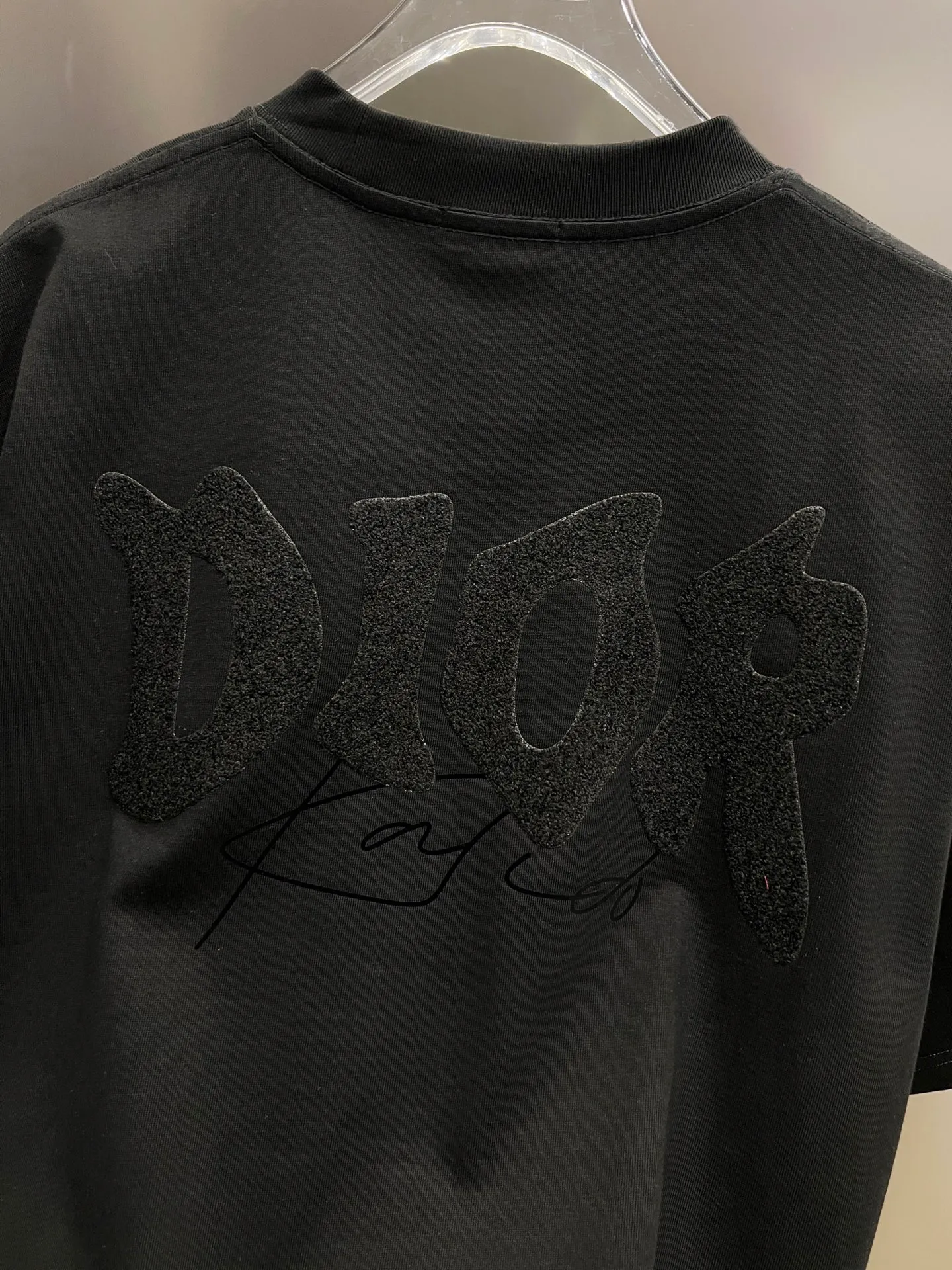 🅿️190 Dio* Dior 2025 autumn and winter new style Classic letter three-dimensional patchwork technology Simple and elegant Customized double yarn plain cotton fabric Short-sleeved T-shirt Same style for men and women Size S M L XL XXL Five sizes black white