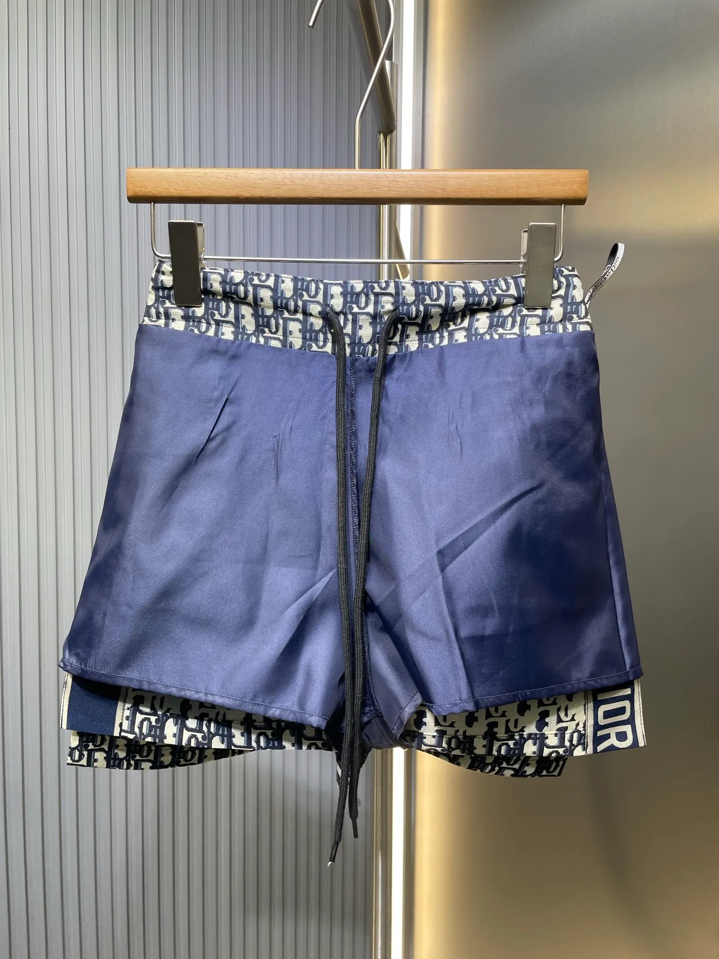 🅿️350 DIO* 25🌟【Top Replica】New summer shorts skirt⭐️⭐️⭐️D family's old flower logo goddess series casual shorts skirt, a classic with closed eyes. It is really needed in spring and summer. It is fashionable and casual, and it can be worn casually and chic French girls. Get bigger legs in seconds size: SML