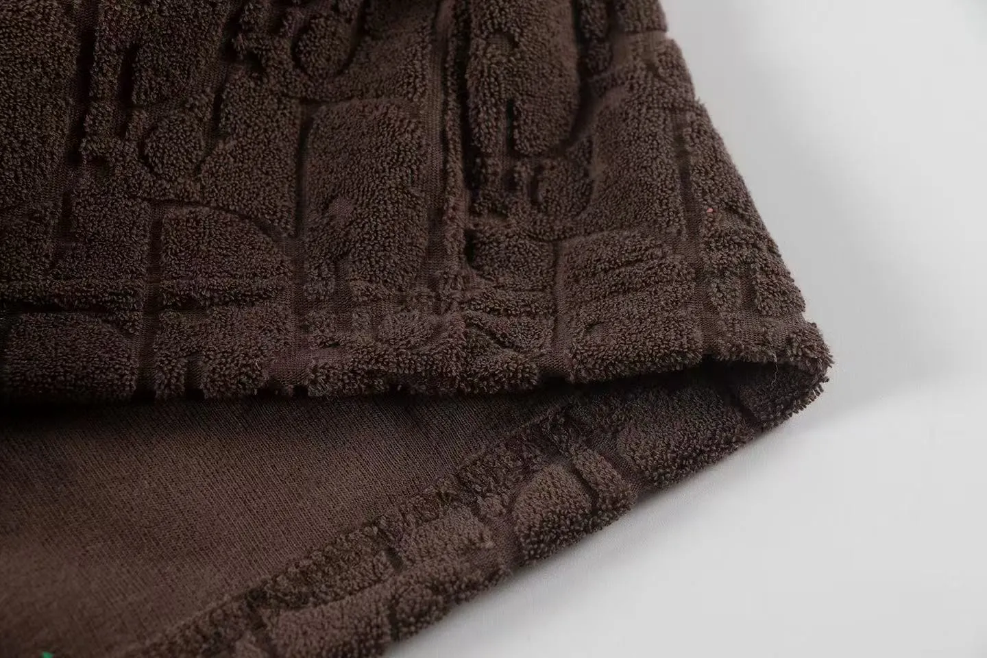 🅿️170 ❥B806# High quality Dior 2025Fall spring and summer new series Presbyopia jacquard terry shorts Custom-woven and dyed pure cotton 100% gram weight 300G fabric Positioning and tailoring heavy material size: S M L XL Color: brown