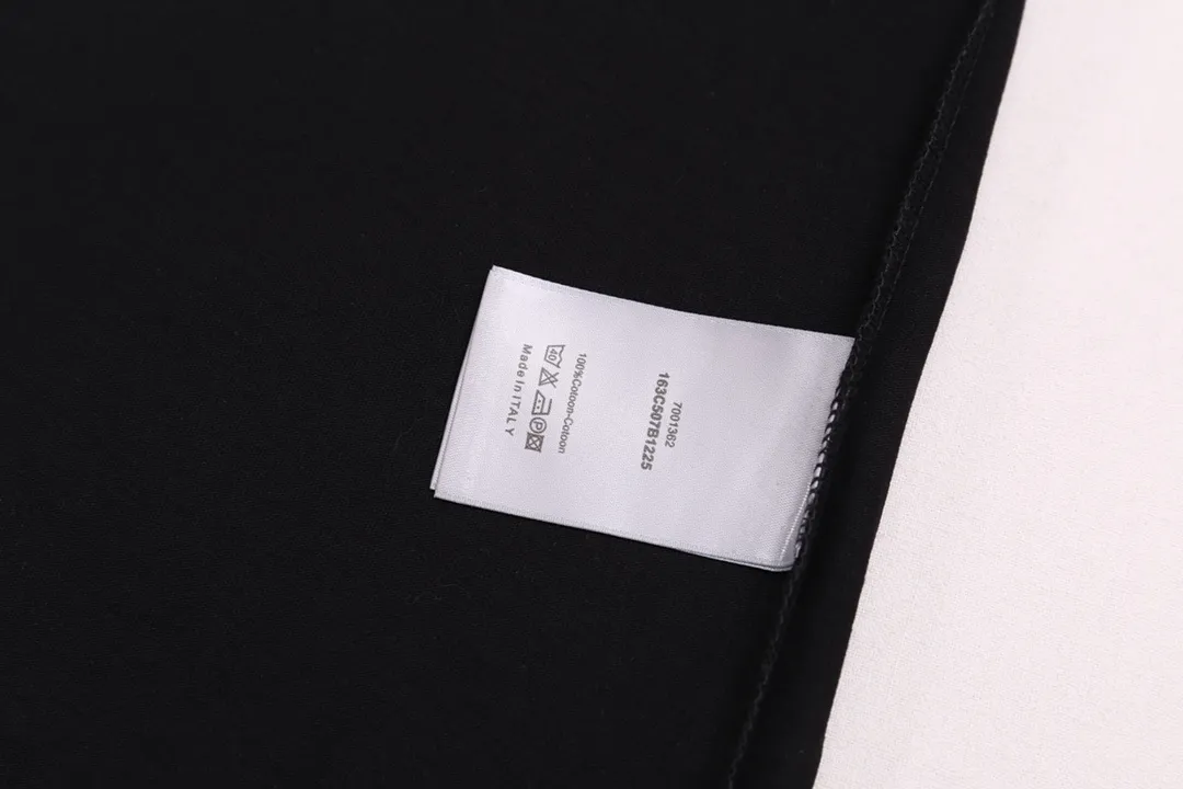 🅿️180 High-quality new Dior-Dior-25 new printed letter logo short-sleeved T-shirt, complete with three labels Size: XS-L