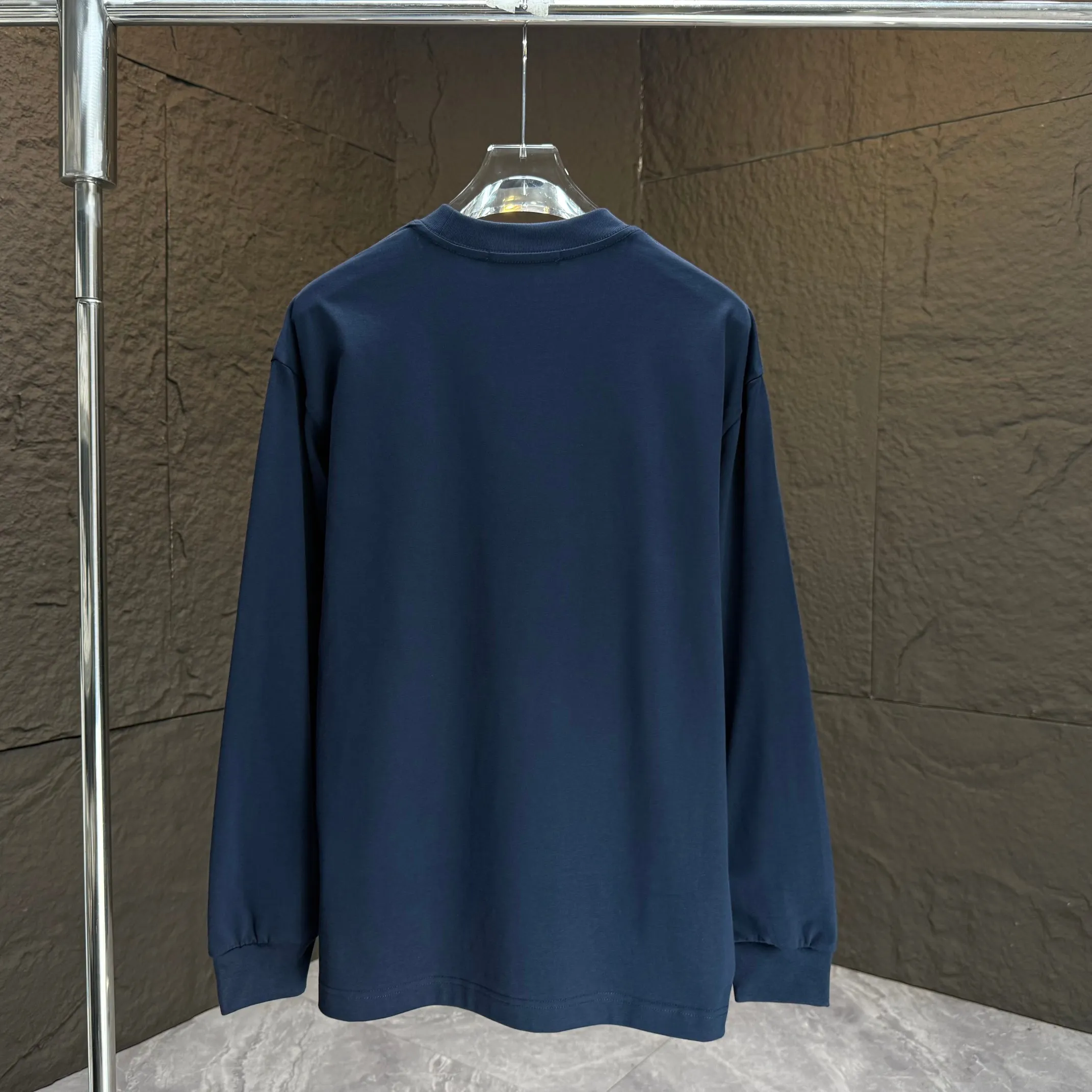 🅿️230 Dio* Dior* 2025 autumn and winter new thick long-sleeved T-shirt 320g pure cotton letter logo hand-sewn label Color: Black White Angora Red Night Blue Size: S M L XL