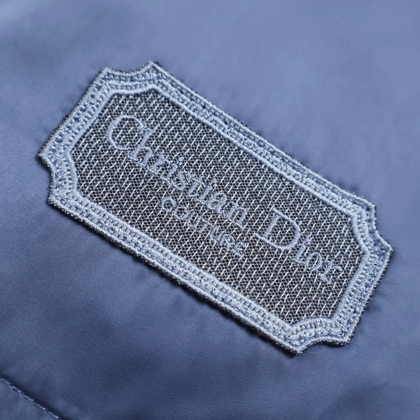 🅿️620 [Exclusive supply] CD multifunctional half-zip jacket. The fabric is made of 75D memory material. It has strong resilience. It is windproof, sunproof and waterproof. The upper body is light and stylish. The Dior nameplate on the chest is done by imported embroidery machines. Customized 1:1 elastic bands of the same color. Customized 1:1 engraved Dior hardware buckle. Customized 1:1 electroplated laser engraved zipper puller. It can be turned into a backpack after folding. It is windproof, sunproof and waterproof. Size:46.48.45.52