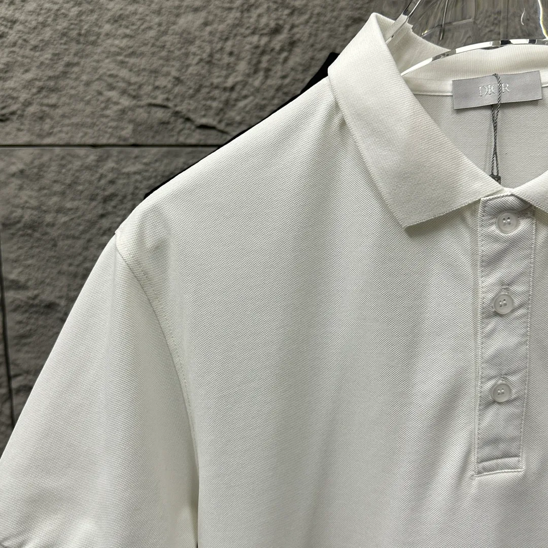 🅿️180 Dio*Dior* short-sleeved POLO 2025 spring and summer new style, simple letters 1947 embroidered pique fabric, short-sleeved polo stand-up collar, same style for men and women Size: M L XL 2XL 3XL Color: black white