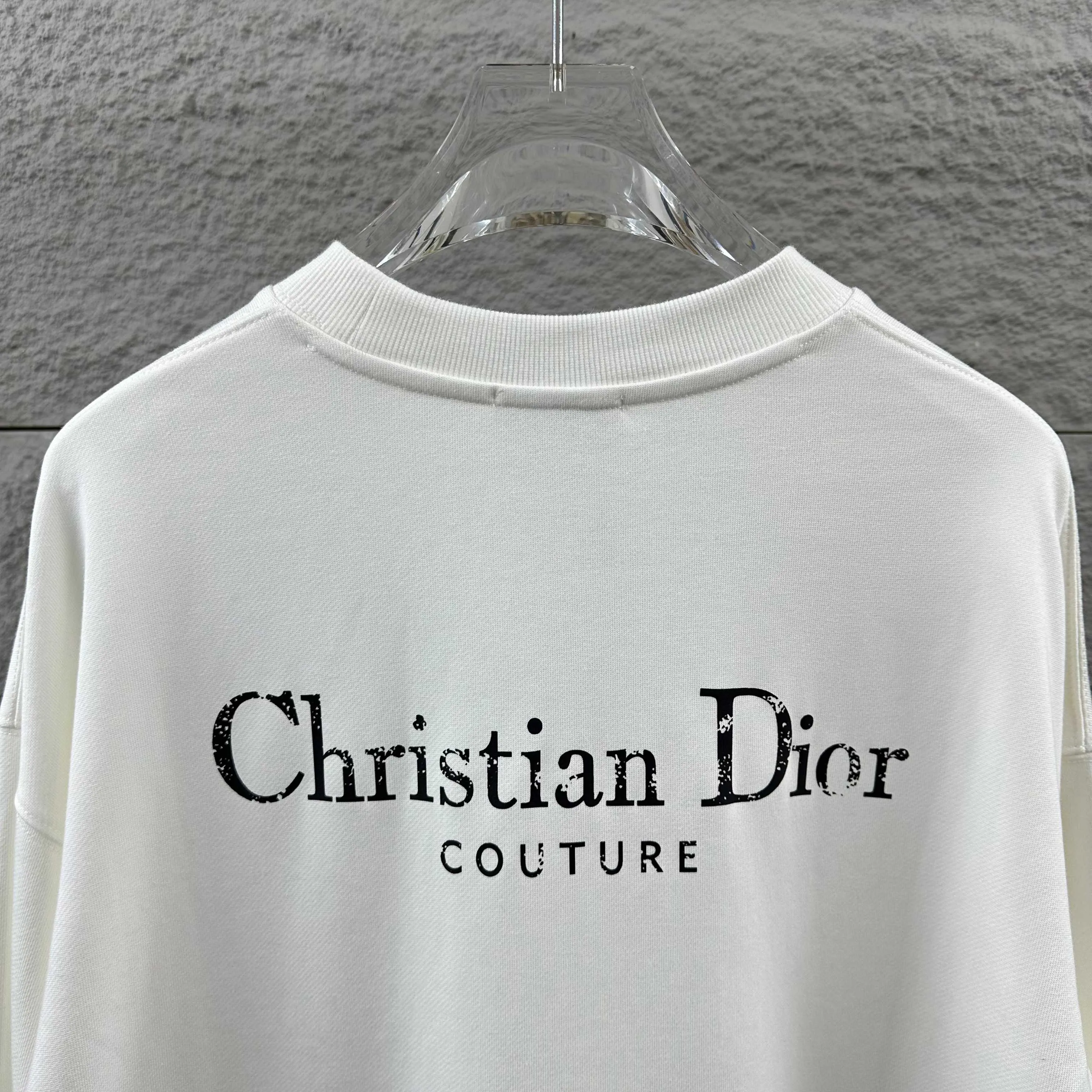 🅿️260 Dio* Christian Dior 2025 early autumn and winter new style, simple embroidery of classic letters, printed letters on the back, simple and elegant, custom terry fabric, long-sleeved round neck sweatshirt, same style for men and women, color: black, white, size: S (90-130 pounds) M (120-150 pounds) L (140-165 pounds) XL (160-180 pounds) XXL (180-210 pounds)