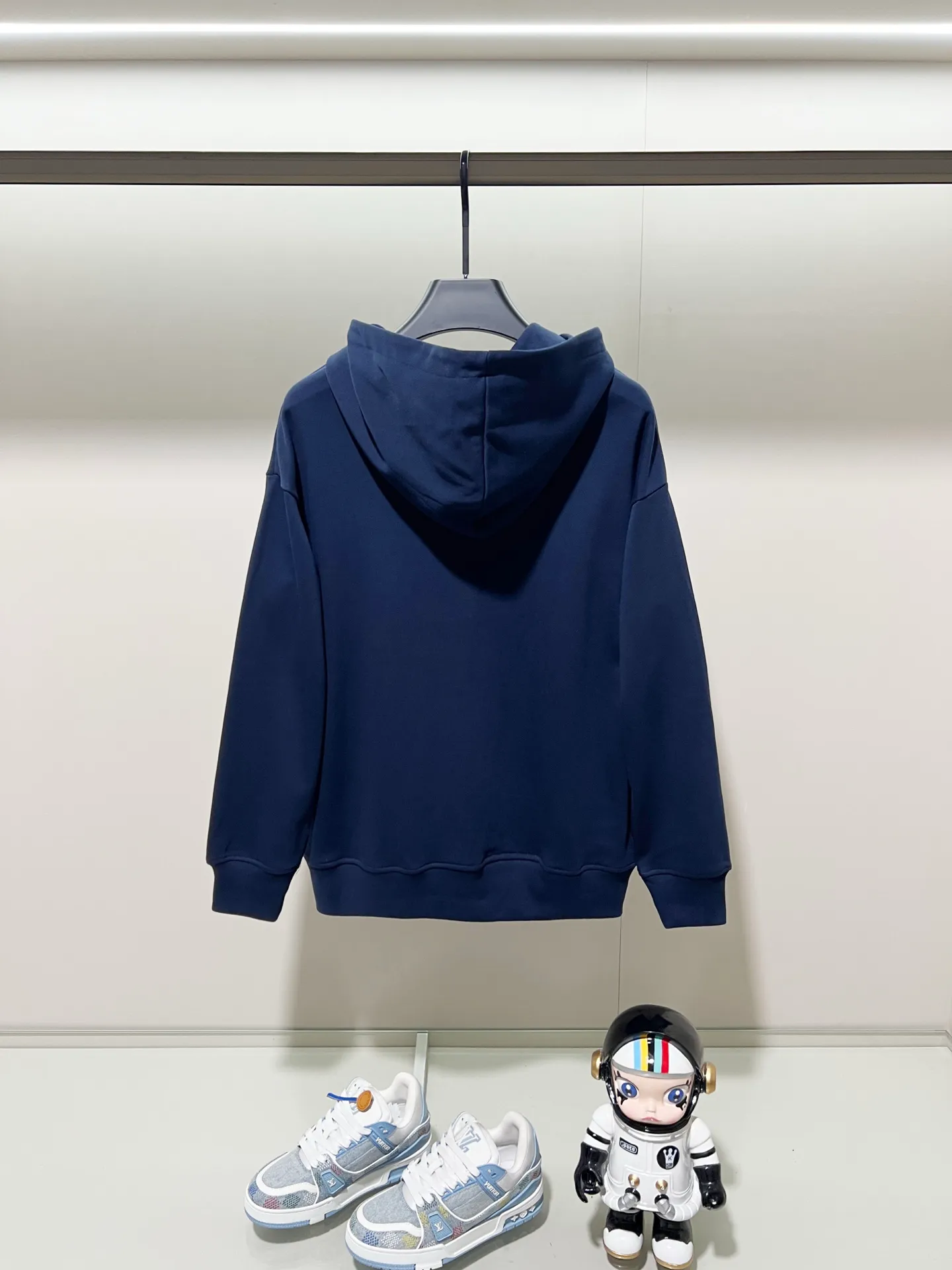 🅿️290 DIOR/Dior 420g pure cotton fabric hooded sweatshirt, classic rope embroidery signature on the chest ✍️letter LOGO logo technology, official synchronization, high version, high quality, fashionable personality, versatile trend, pure original quality, original fabric, tag, collar label, washed wheat, three standards complete, color: black, apricot, blue. Size: XS-L