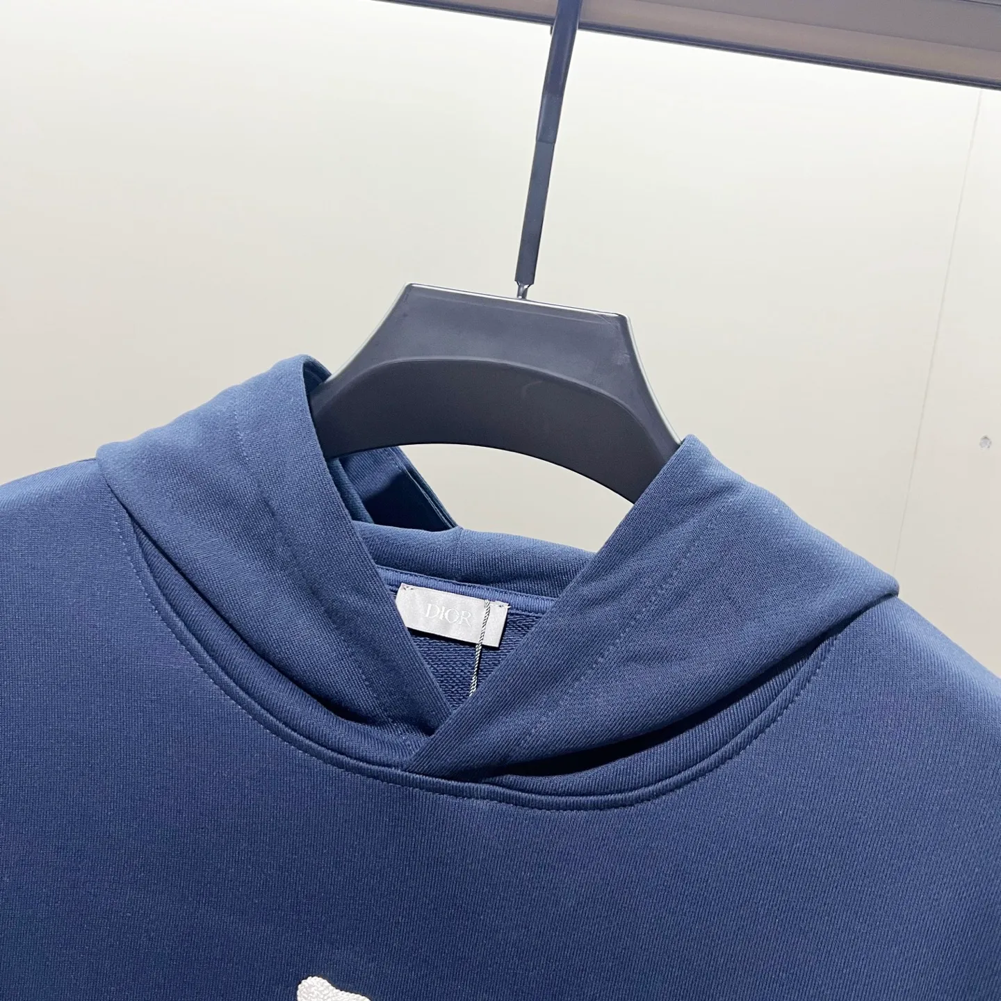 🅿️290 DIOR/Dior 420g pure cotton fabric hooded sweatshirt, classic rope embroidery signature on the chest ✍️letter LOGO logo technology, official synchronization, high version, high quality, fashionable personality, versatile trend, pure original quality, original fabric, tag, collar label, washed wheat, three standards complete, color: black, apricot, blue. Size: XS-L