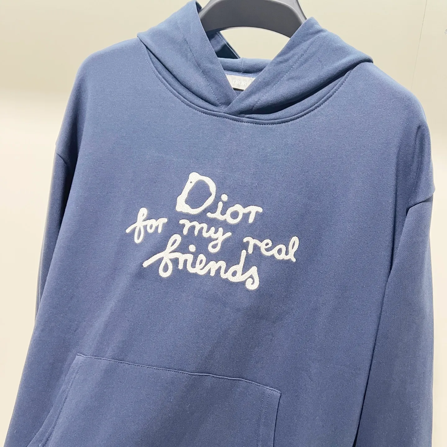🅿️290 DIOR/Dior 420g pure cotton fabric hooded sweatshirt, classic rope embroidery signature on the chest ✍️letter LOGO logo technology, official synchronization, high version, high quality, fashionable personality, versatile trend, pure original quality, original fabric, tag, collar label, washed wheat, three standards complete, color: black, apricot, blue. Size: XS-L