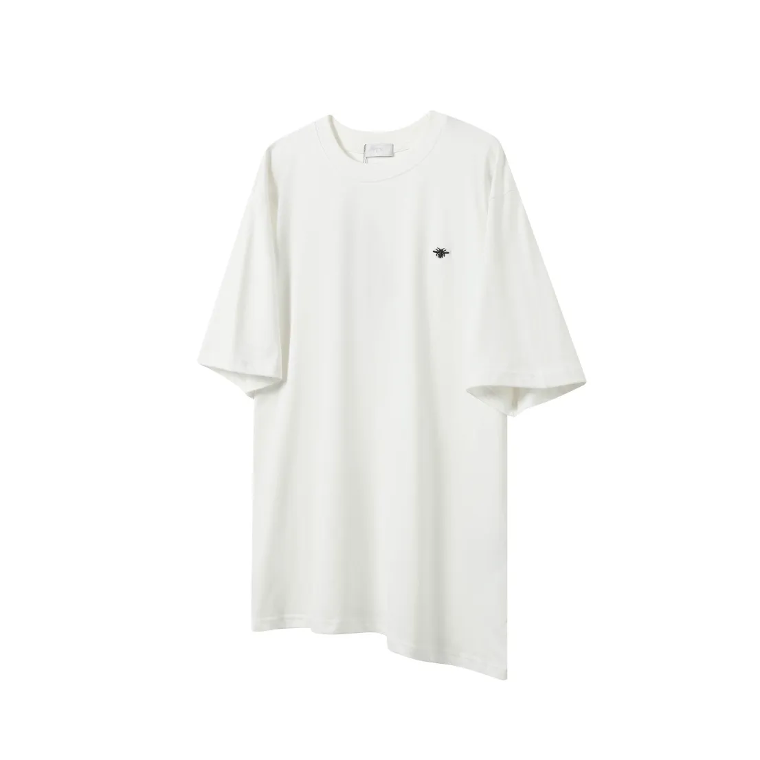 🅿️180 "D19" DIOR/Dior 25ss little bee embroidered short-sleeved T-shirt The fabric is made of 280g heavy combed cotton, customized with 32 counts of 1*1 thread. The ready-made garments are washed twice. The fabric is comfortable and skin-friendly without any strange feeling. Custom-dyed fabrics have high textile density, good drape, and are not easy to deform. The thick texture and compact spinning process make it not easy to deform. It will affect the breathability of the fabric, and the saturation of the color is very high. The embroidery process uses imported embroidery machines, which makes the embroidery colors more full and the embroidery more three-dimensional. The upper body effect is good, and it is a versatile and beautiful short-sleeved one. The loose version covers the flesh and makes you look slimmer and not attractive. Size: XS-L Color: Black White