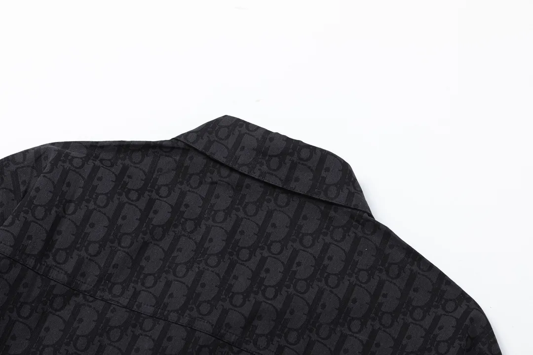 🅿️240 DIOR Dior classic hot style, all-over dark pattern jacquard letter logo, customized hardware, workwear aesthetics, slim tailoring, same style for men and women, shirt, shirt, color: as shown, size: XS-L