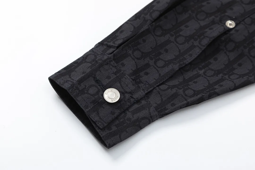 🅿️240 DIOR Dior classic hot style, all-over dark pattern jacquard letter logo, customized hardware, workwear aesthetics, slim tailoring, same style for men and women, shirt, shirt, color: as shown, size: XS-L