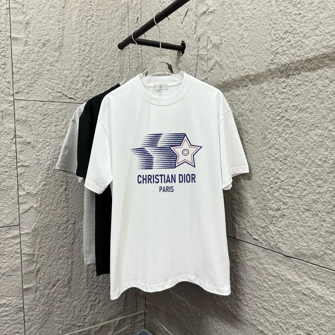 🅿️180 Dio Di*O 2025 spring and summer new style Five-pointed star letter printing on the chest Short-sleeved T-shirt Customized double yarn plain cotton 300 fabric Same style for men and women Color: black white apricot Size: S (90-130 catties) M (120-150 catties) L (140-165 catties) XL (160-180 catties) XXL (180-210 pounds)