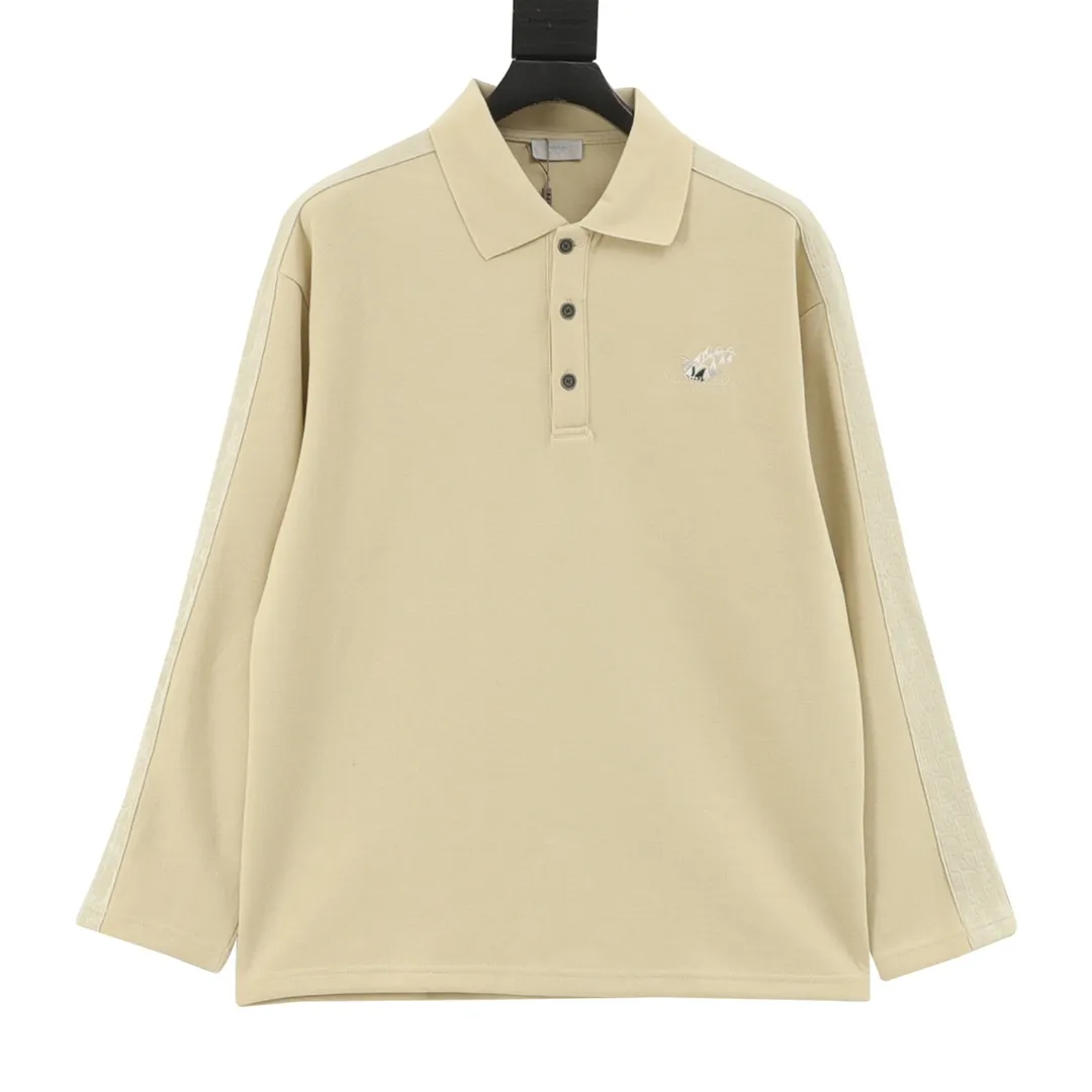 🅿️380 DIOR/Dior webbing embroidered lapel long-sleeved polo shirt is made of customized fabrics. DuPont Sorona material is added, which is skin-friendly, long-lasting antibacterial, anti-mite, and more washable. The cotton thread has been repeatedly processed to remove inferior coarse fibers and impurities, leaving only high-quality cotton fibers, making the fabric more advanced and classy. Environmentally friendly polishing enzyme technology gives the fabric a clean appearance and clear texture. Simple and exquisite! Full of sense of ceremony! Simple and luxurious, full of design! It gives people a simple but not boring feeling, creating a low-key and unique personalized fashion! Fine workmanship, compare with the counters! A highly recognizable long-sleeved style with great upper body effect!!! Super versatile! Same style for men and women. Size：S-L