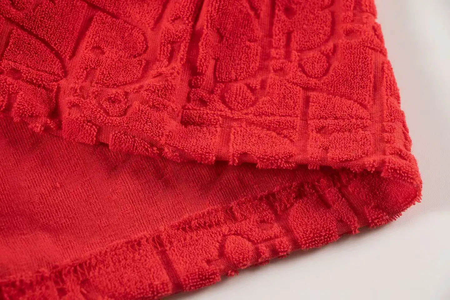 🅿️170 ❥B806# High quality Dior 2025Fall spring and summer new series Presbyopia jacquard terry shorts Custom weaving and dyeing pure cotton 100% gram weight 300G fabric Positioning and cutting heavy material size: S M L XL Color: red