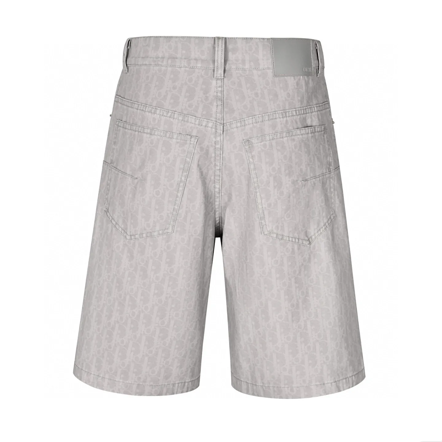 🅿️420 [Exclusive supply] CD 25SS full-print jacquard shorts. Originally purchased for 17,500. The fabric letters are printed using a discharge printing process, which is to turn the original yarn color into white and gray. It is not the so-called printed or jacquard fabric on the market. The fabric texture is thick and stiff, and it is not the soft and light material on the market. Pay attention to the distinction. The fabric characteristics are not easy to wrinkle. The dyeing yarn 100% restores the original color. The placket is designed with an I-shaped button opening and closing, and the aluminum buckle is made exclusively from a mold. It will not rust easily after being stored for a long time after being washed. New genuine leather brand logo embellishment on the back panel. The design of straight-leg overalls focuses on comfort and freedom. The loose cut is wide and stylish, highlighting the slender legs. The three-label accessories are complete, the upper body is casual and versatile, and it is exclusively produced. Size:46-48-50-52
