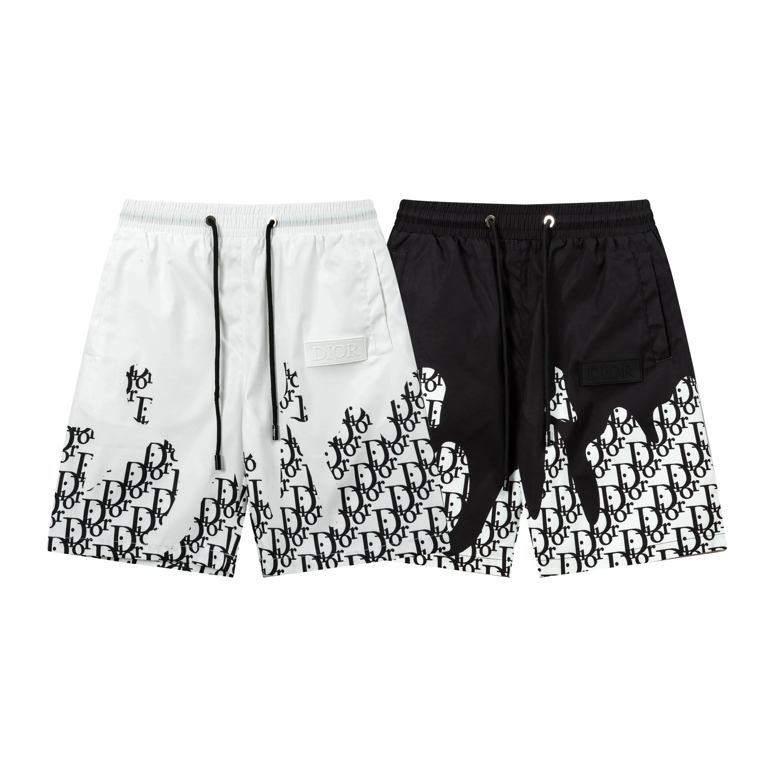 🅿️170 2025 DiOR Dior's new quick-drying beach shorts, customized fabrics, with presbyopic craftsmanship and logo printed all over. The version is tight and three-dimensional, with straight stripe splicing. The customized trouser cord hardware has strong texture and smoothness. The upper body is comfortable and breathable. It has a concave and convex three-dimensional feel. It is fashionable and casual. Color: White Black Size: M-4XL