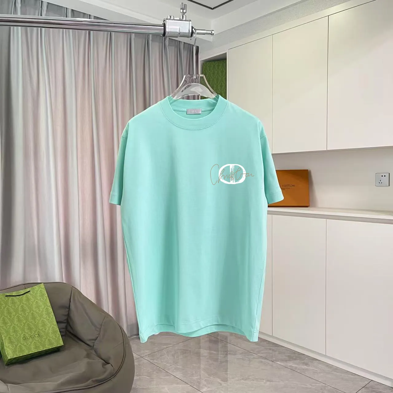 🅿️170 Dio Dior 2025 summer new style Personalized letter logo printing Short-sleeved T-shirt Customized fabric 300g Same style for men and women Color: Black White Lake Green Iron Gray Size: S M L XL XXL Five codes​