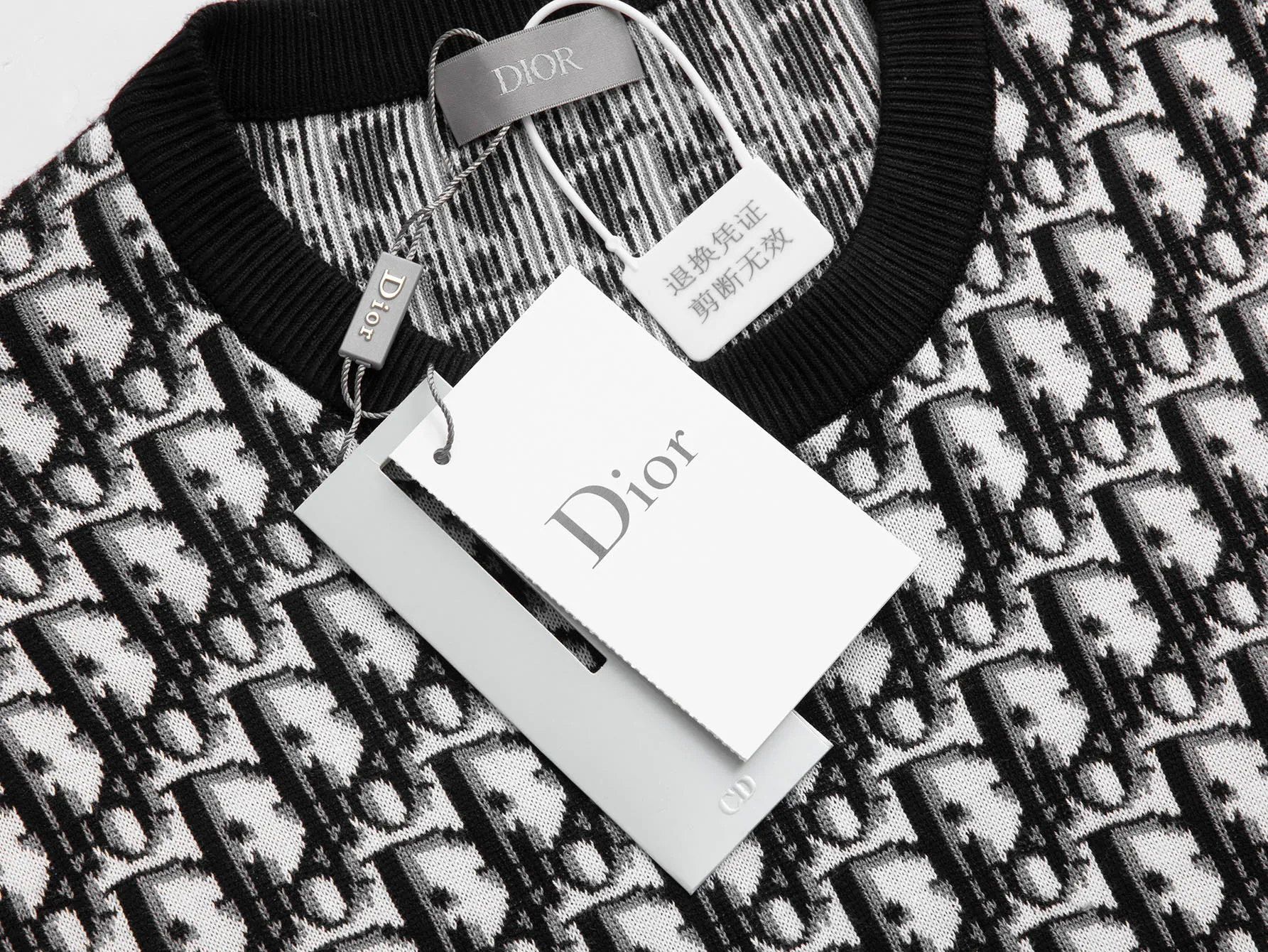 🅿️330 (ZP version) - Classic Dior official website letter jacquard round neck Tencel knitted short sleeves, same style for men and women - Made of ZP custom-dyed Tencel knitted fabric, threads are custom-dyed in the same cylinder with zero color difference, full set of accessories customized to distinguish the market currency, welcome to compare - Color Black White - Size S M L XL