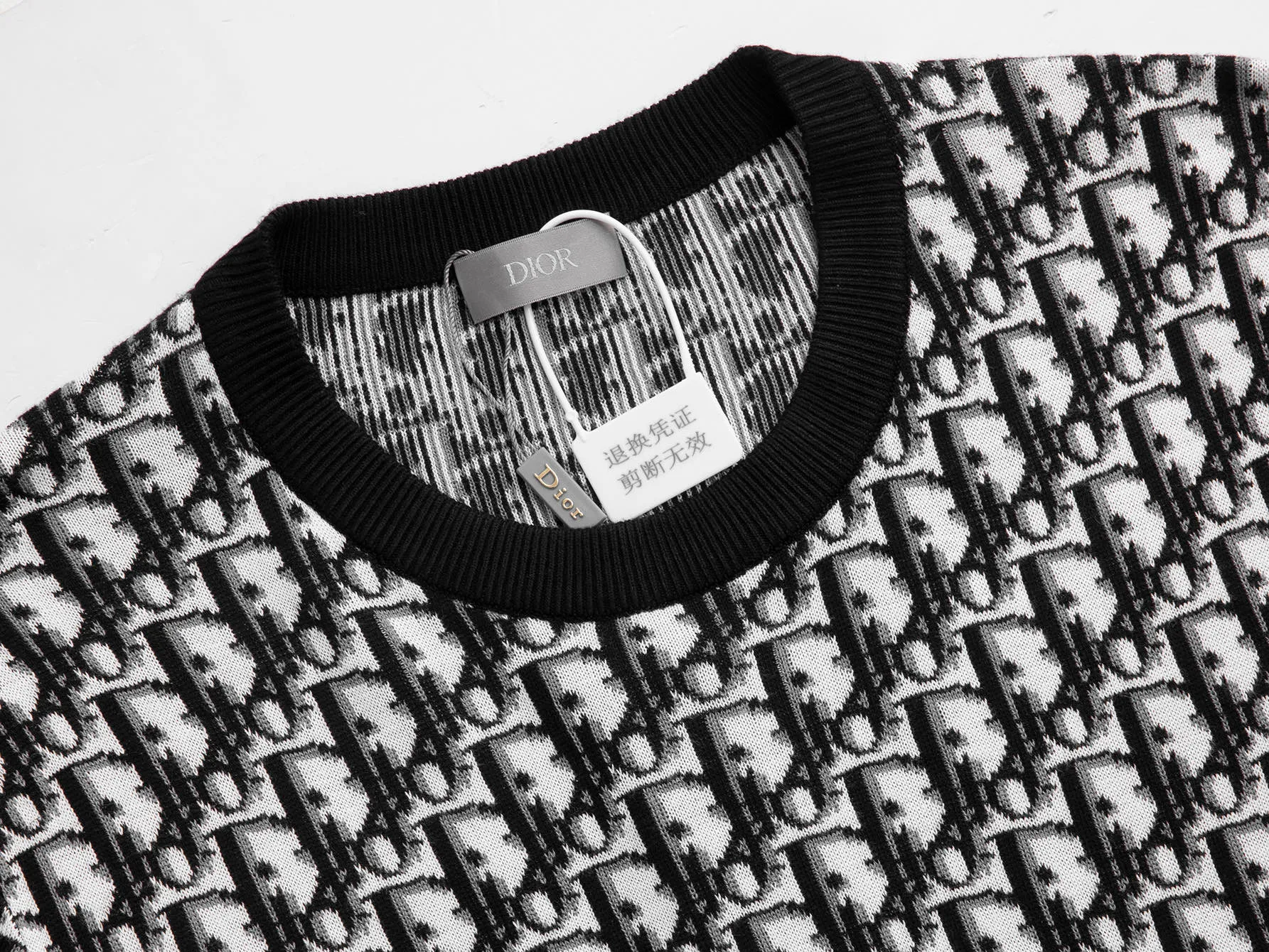 🅿️330 (ZP version) - Classic Dior official website letter jacquard round neck Tencel knitted short sleeves, same style for men and women - Made of ZP custom-dyed Tencel knitted fabric, threads are custom-dyed in the same cylinder with zero color difference, full set of accessories customized to distinguish the market currency, welcome to compare - Color Black White - Size S M L XL