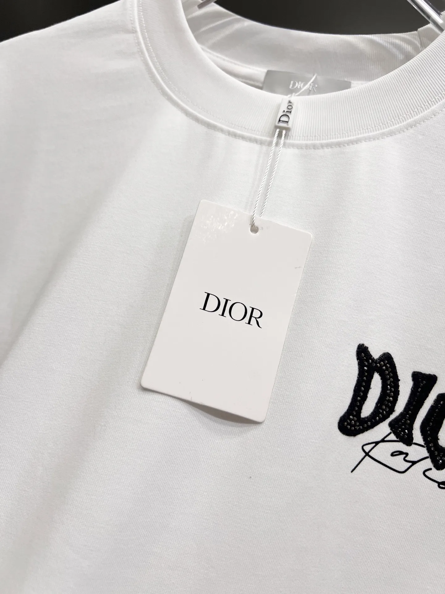 🅿️190 Dio* Dior 2025 autumn and winter new style Classic letter three-dimensional patchwork technology Simple and elegant Customized double yarn plain cotton fabric Short-sleeved T-shirt Same style for men and women Size S M L XL XXL Five sizes black white