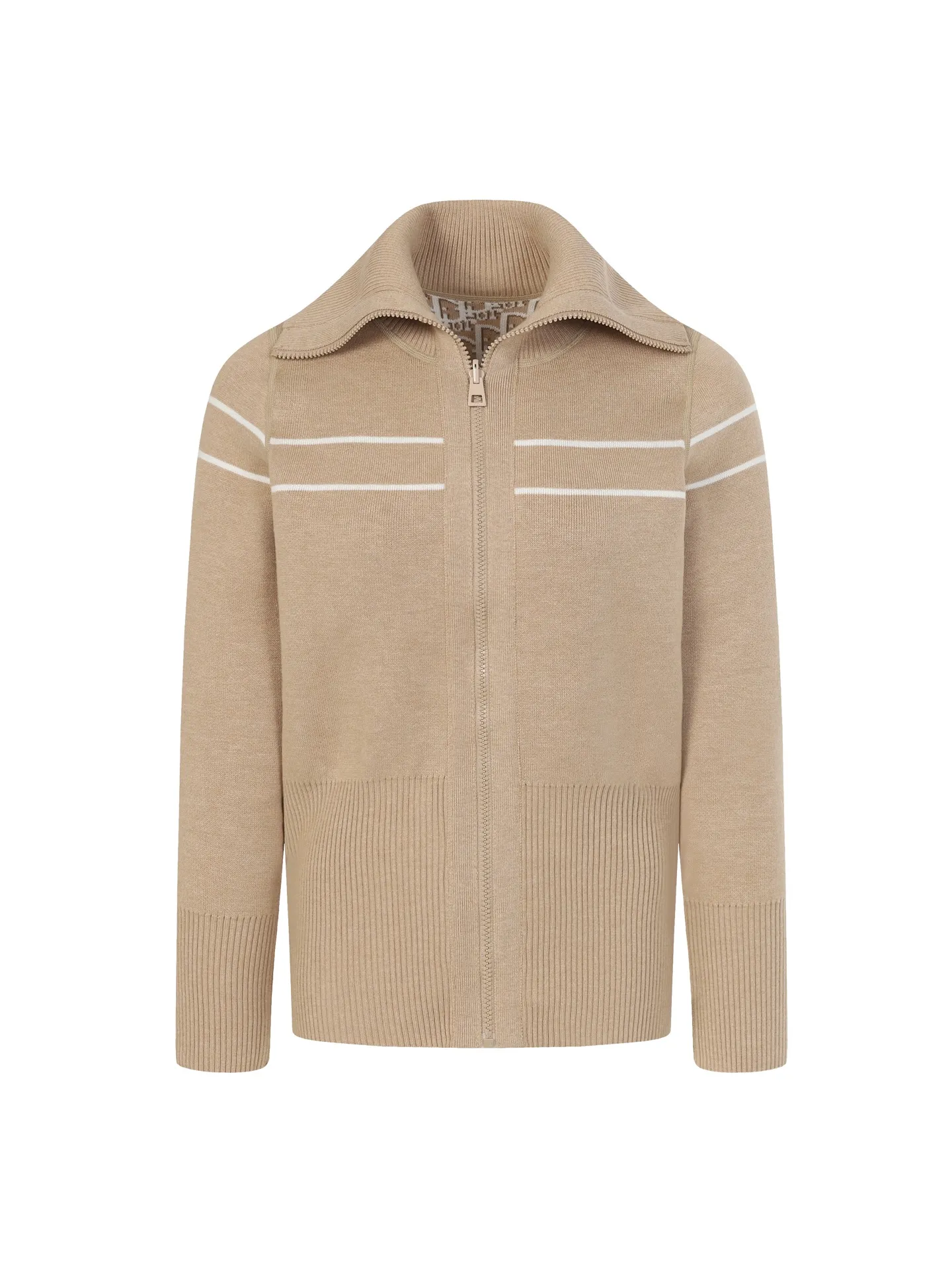 🅿️530 CD 25FW presbyopic double-sided military collar zipper knitted jacket (khaki). The original purchase was 32,000 and developed. The fabric is carefully made of high-quality cashmere blended knitted fabric. This DIOR cardigan reinterprets the brand's classic logo in an innovative way. The double-sided design brings two wearing styles: one side is simple and pure gray, and the other side shows the iconic Oblique print pattern. The short slim fit and front zipper closure make it easy to wear on a daily basis. The details are ribbed on the collar, cuffs and hem to ensure comfort and maintain the silhouette. The medium-thick knit gives the garment just the right amount of warmth and drape. The lining-free design maintains the overall lightness. Professional dry cleaning is recommended. This cardigan can be layered with Oblique printed items from the same series to easily create a layered and exquisite look, perfectly demonstrating DIOR's ultimate pursuit of materials and craftsmanship. Size:S/M/L