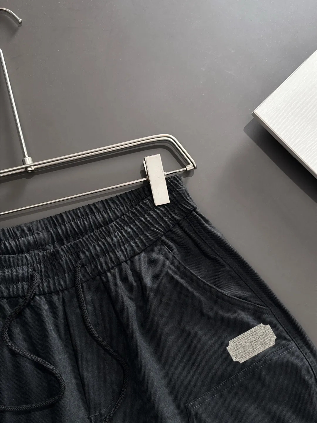 🅿️330 Next day shipping High-end goods Dior 2025 spring and summer new elastic band casual shorts, custom-made fabrics at the counter. High breathability and comfort, impeccable details, brand element design concept, reflecting high quality. It feels delicate and soft! It presents a casual cut and the upper body shape is great! Size: M-3XL