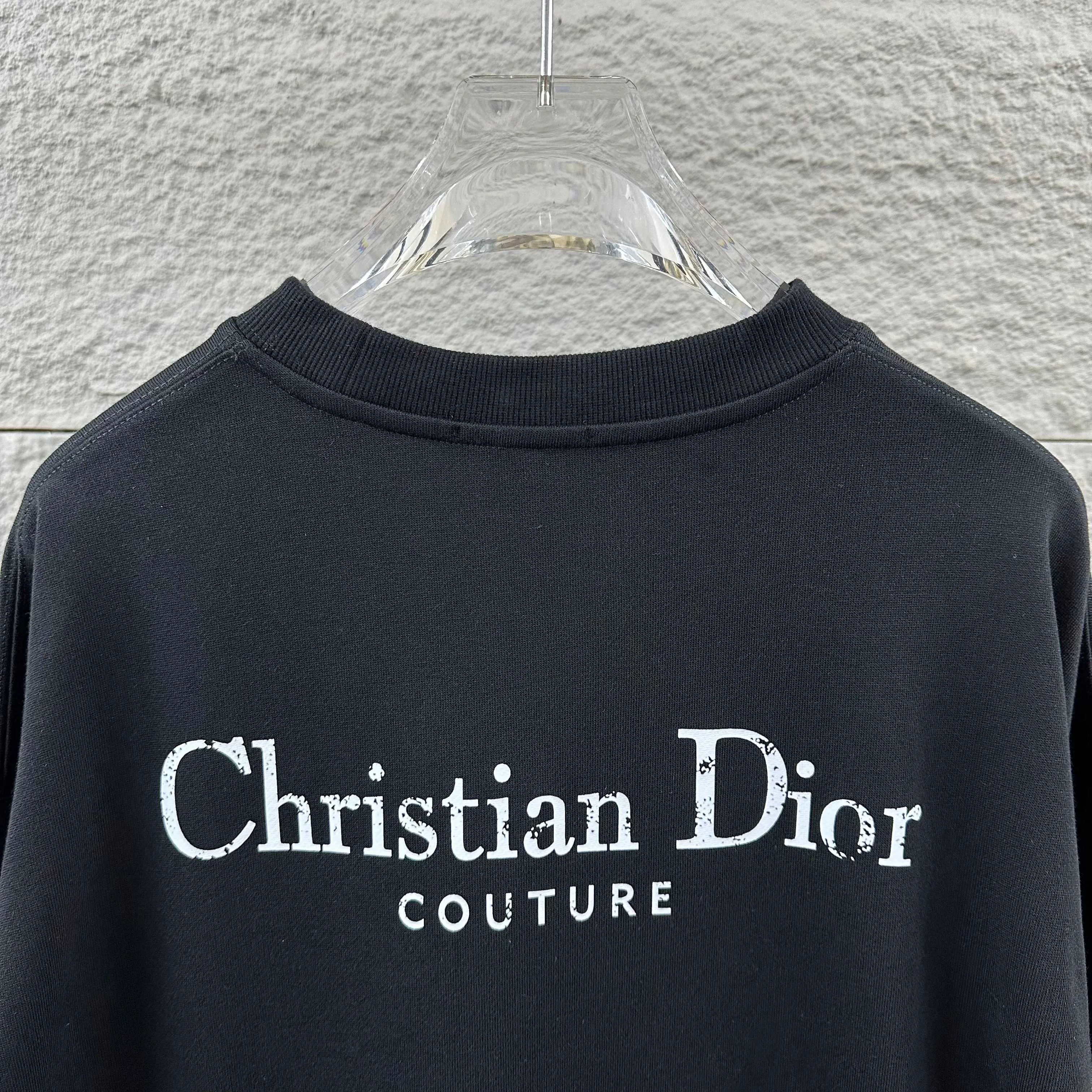 🅿️260 Dio* Christian Dior 2025 early autumn and winter new style, simple embroidery of classic letters, printed letters on the back, simple and elegant, custom terry fabric, long-sleeved round neck sweatshirt, same style for men and women, color: black, white, size: S (90-130 pounds) M (120-150 pounds) L (140-165 pounds) XL (160-180 pounds) XXL (180-210 pounds)