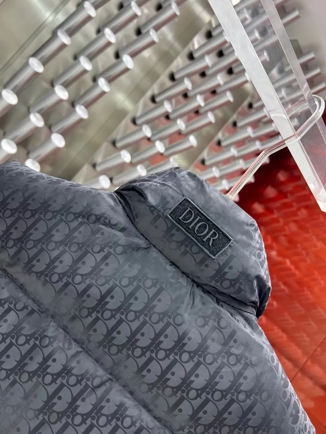 🅿️620 2025 Autumn and Winter New Style🆕Down Jacket Original 1:1 customized hardware accessories are all imported and original customization Welcome to compare at the counter Absolutely high quality Use top-grade 95 white duck down Super soft Filled with fluffy and full feathers Super heavy-duty Fabrics with excellent workmanship👍Perfect version Note⚠The fabric is super comfortable Exclusive model Non-market goods Same size for men and women: M～XXL
