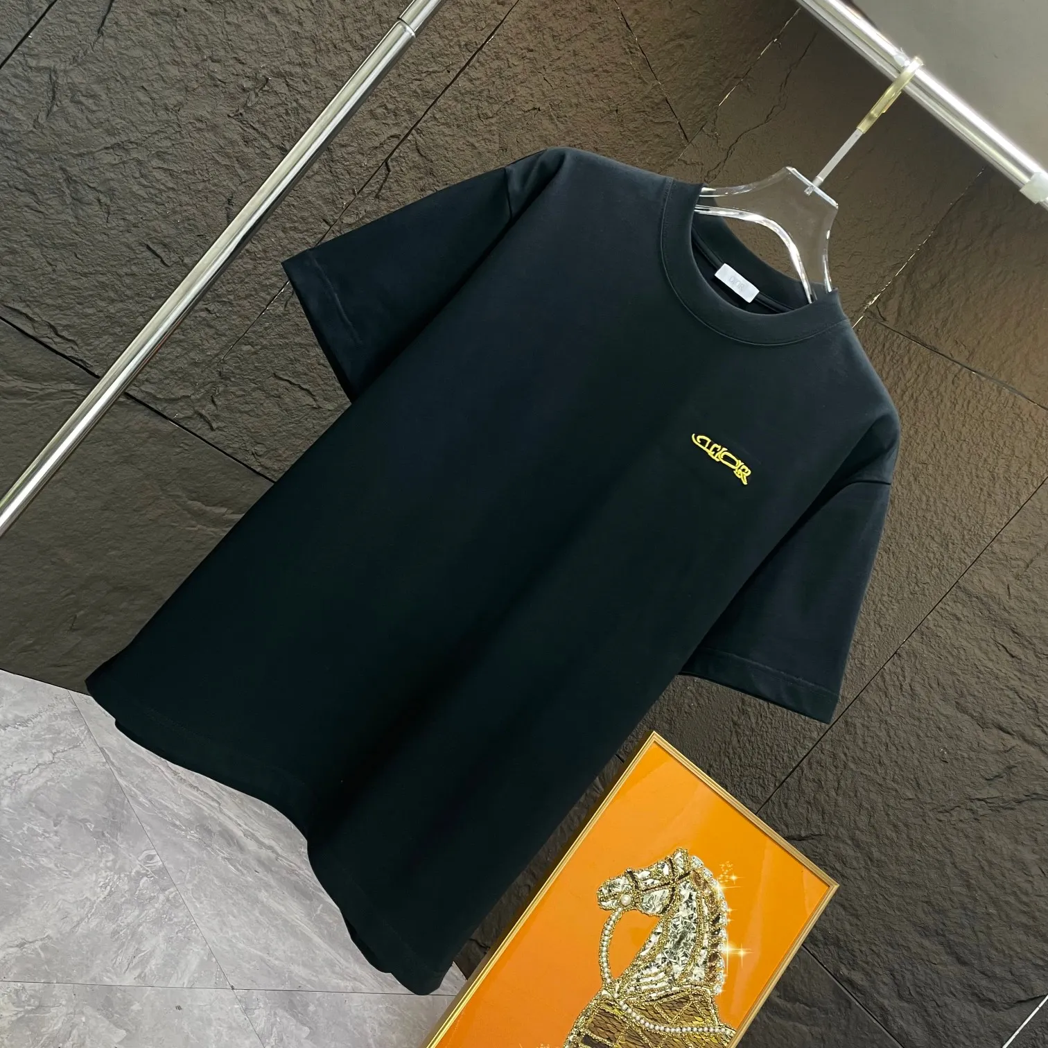 🅿️190 Dio* Dior* 2025 spring and summer new short-sleeved T-shirt Heavy cotton letter logo embroidery Color: black white Size: S M L XL XXL