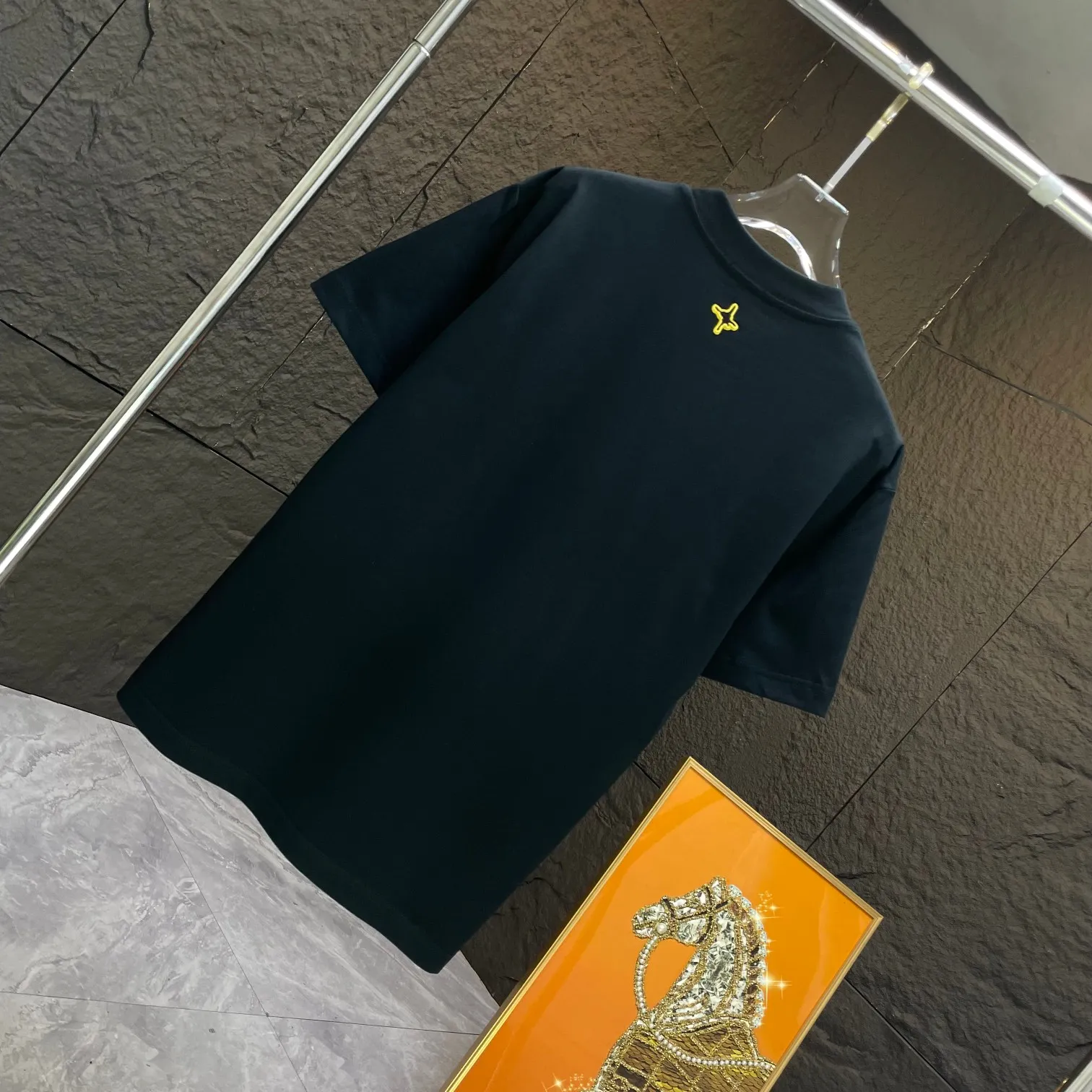 🅿️190 Dio* Dior* 2025 spring and summer new short-sleeved T-shirt Heavy cotton letter logo embroidery Color: black white Size: S M L XL XXL